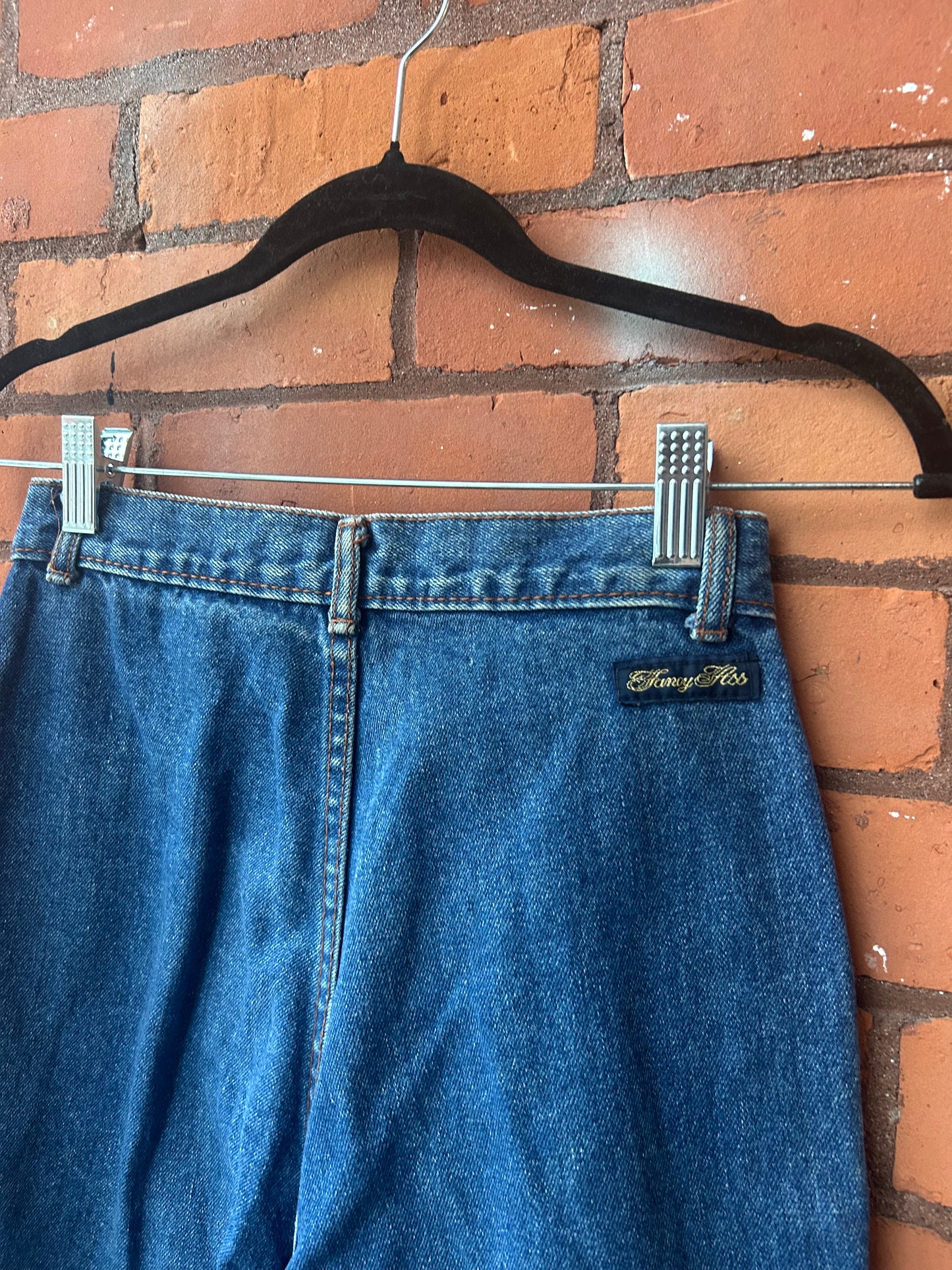 90’s Vintage Western Straight Leg Jeans / 26 Waist
