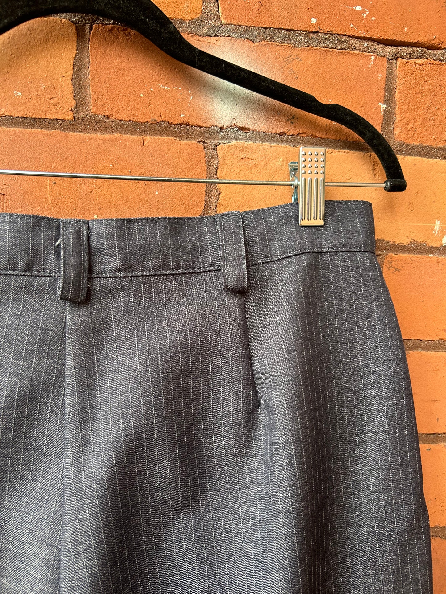 90’s Vintage Navy Pinstripe Grommet Trousers / 32 Waist