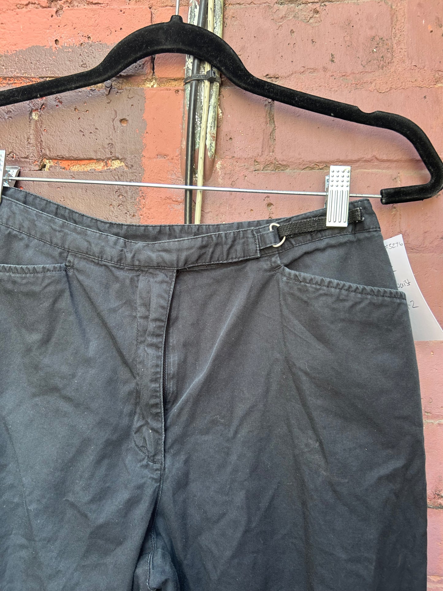 Y2K Vintage Black Cotton Capris / 28 Waist