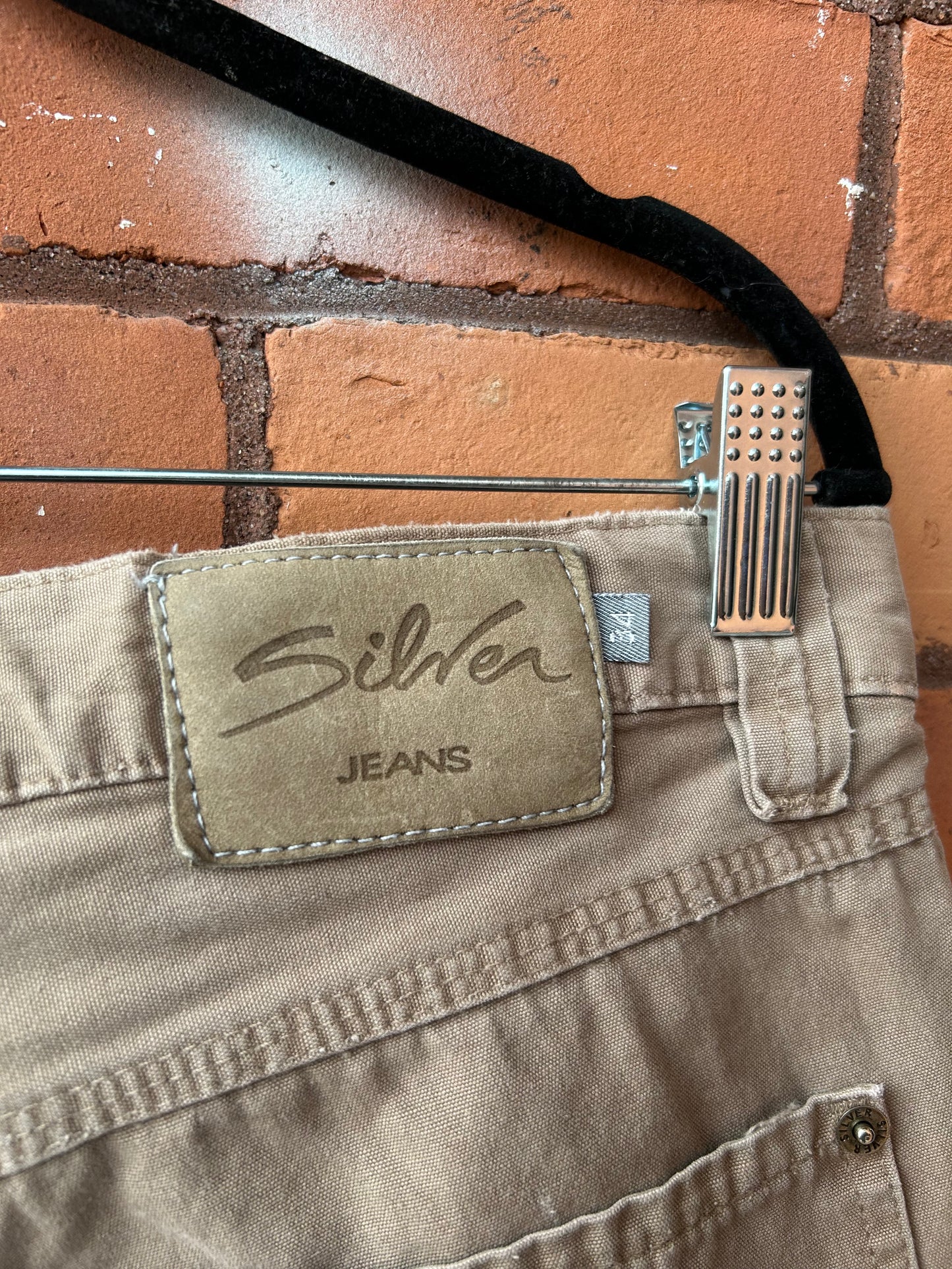 90’s Vintage Brown Carpenter Cargo Mid Rise Shorts / 34 Waist