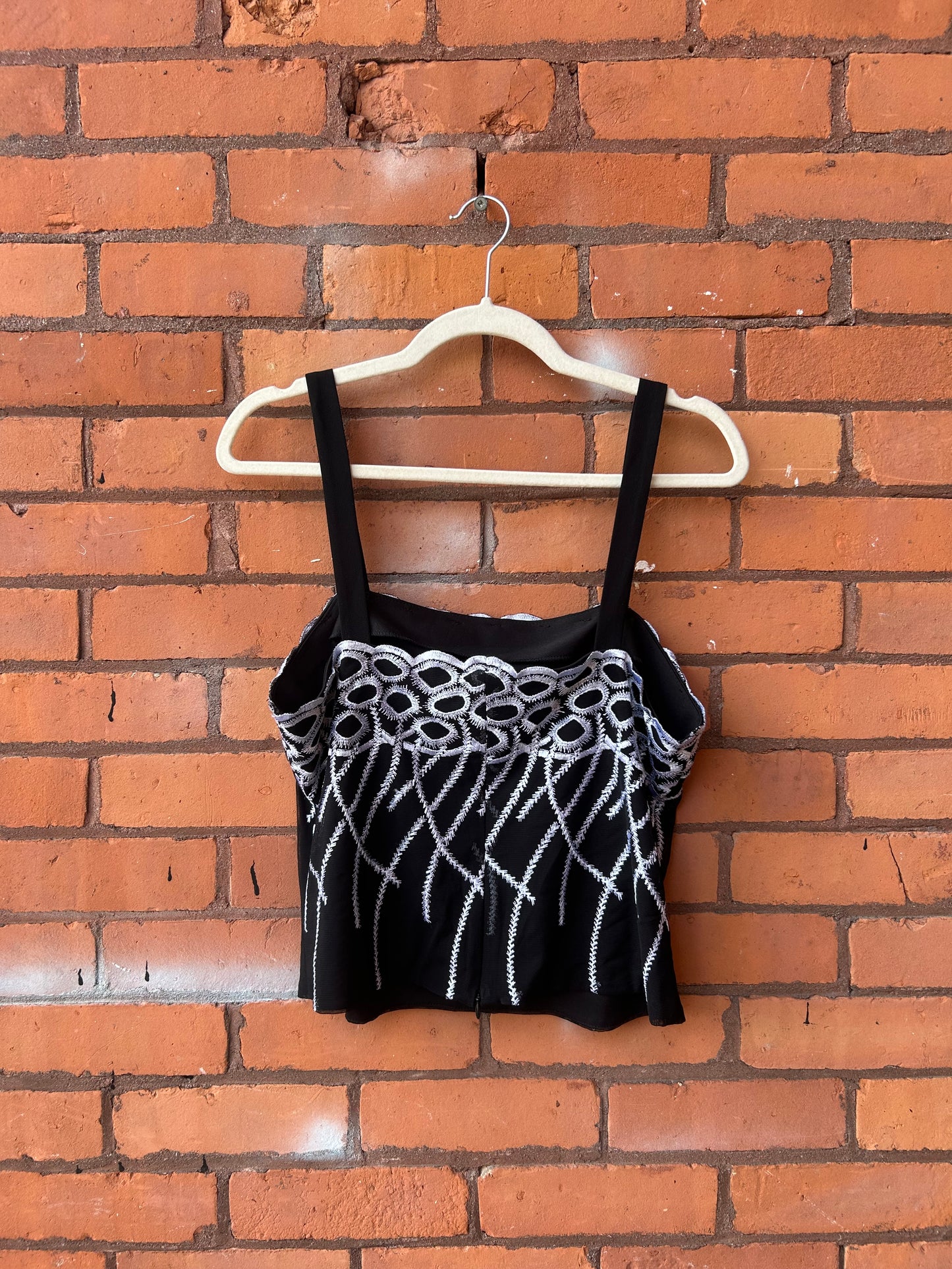 90’s Vintage Black & White Square Neck Cropped Tank Top / Size XL