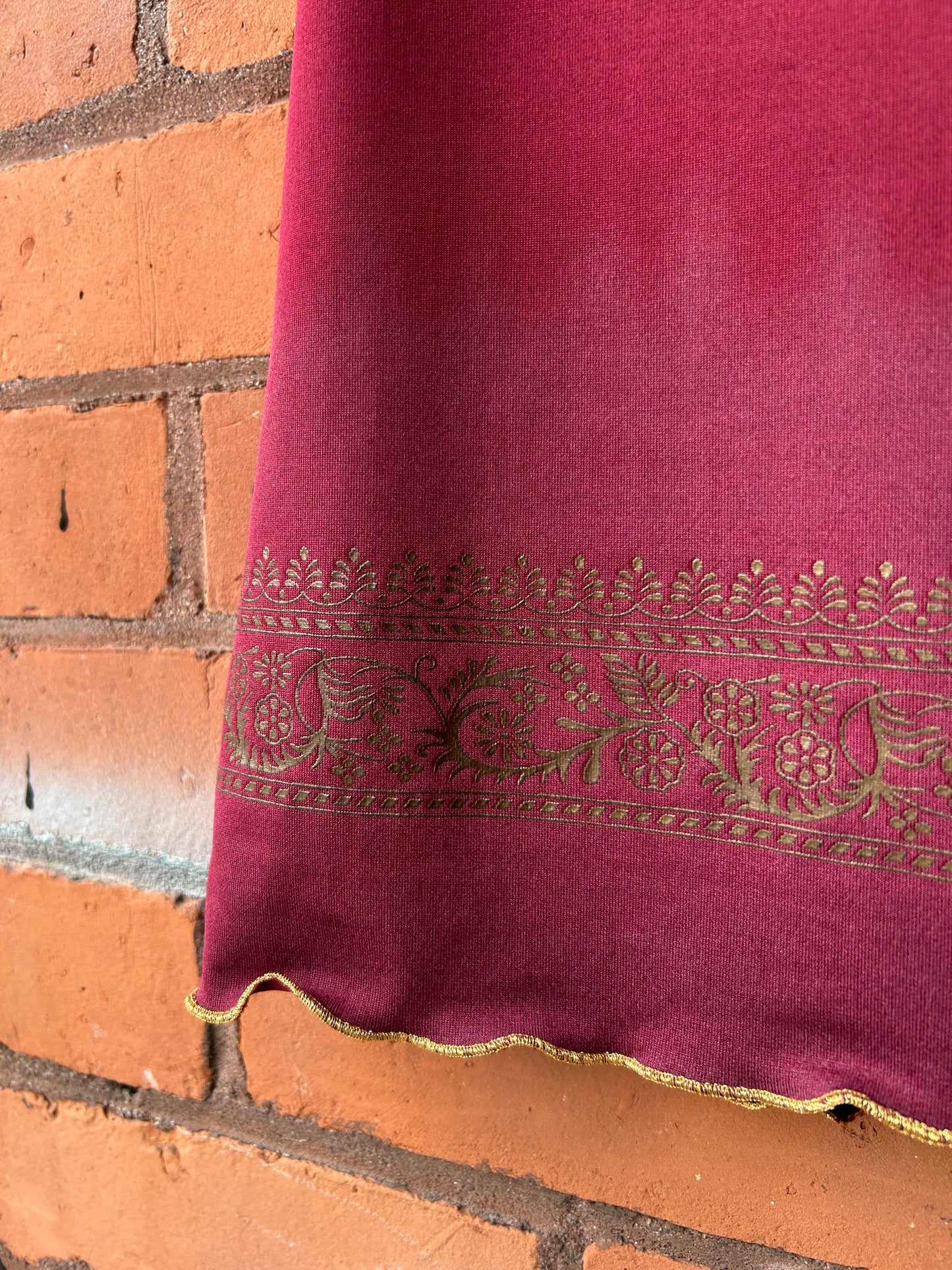 90’s Vintage Burgundy Ombre Tank Top / Size S-M