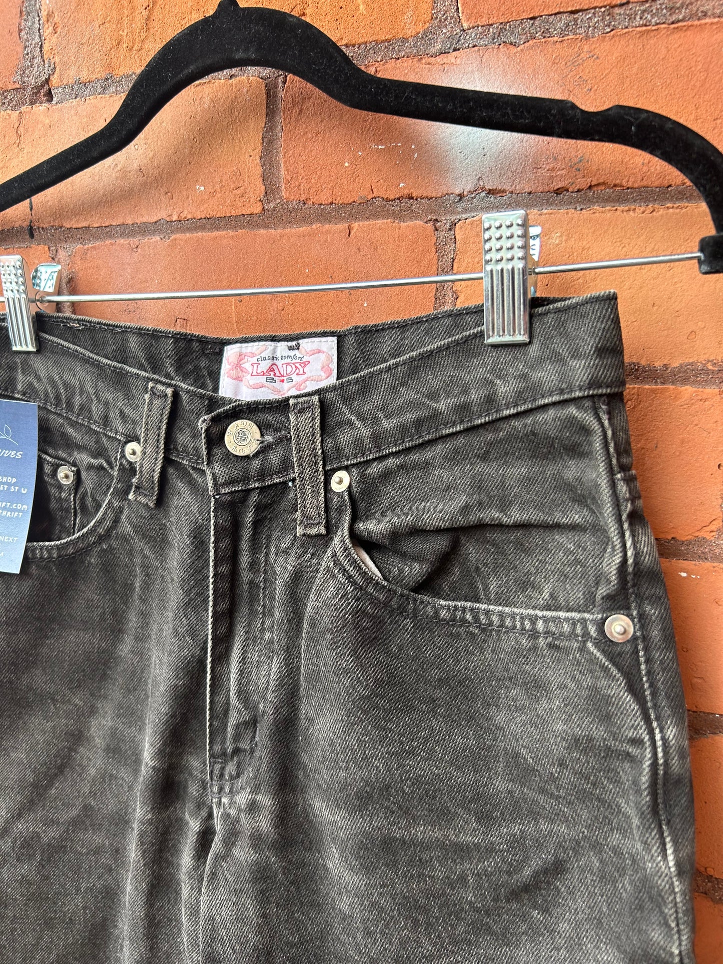90’s Vintage Black Mid Length Jorts / 26 Waist