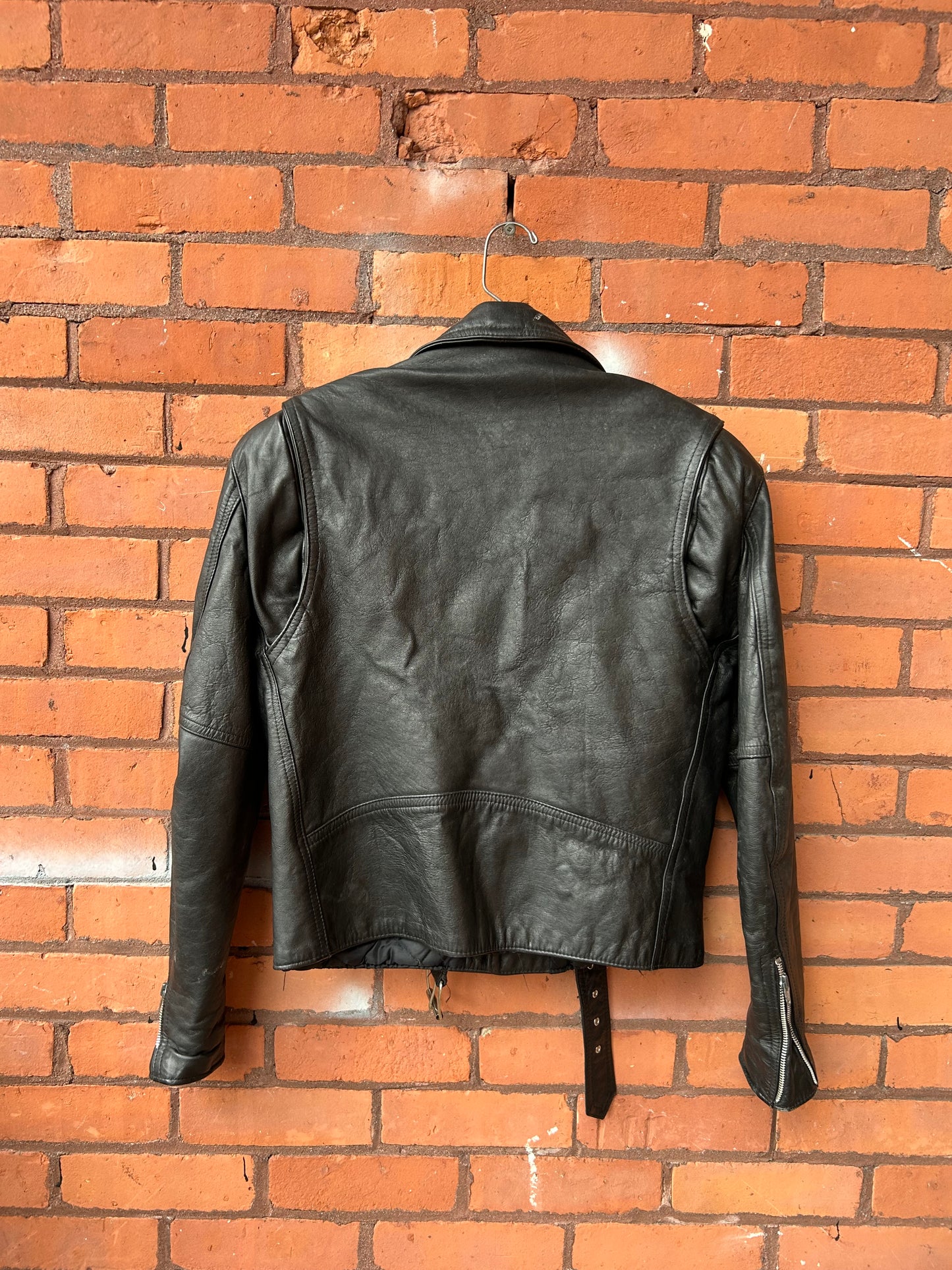 90’s Vintage Black Leather Biker Jacket / Size M
