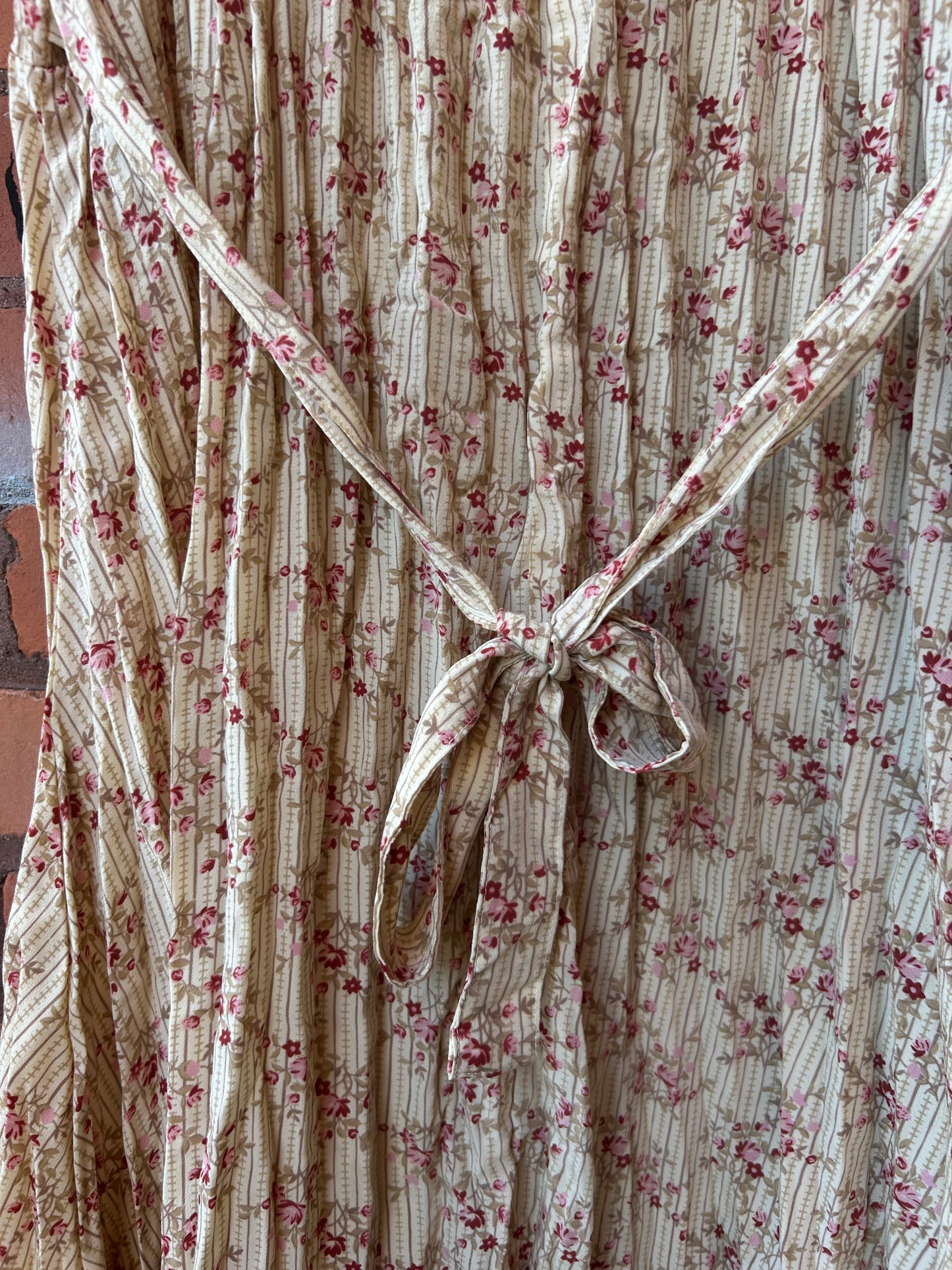 90’s Vintage Beige & Pink Floral Button Down Babydoll Dress / Size M
