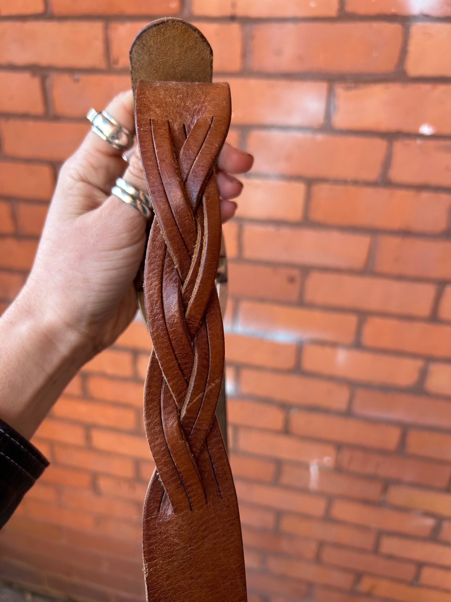 90’s Vintage Brown Leather Oval Buckle Belt / 34 - 38 Waist