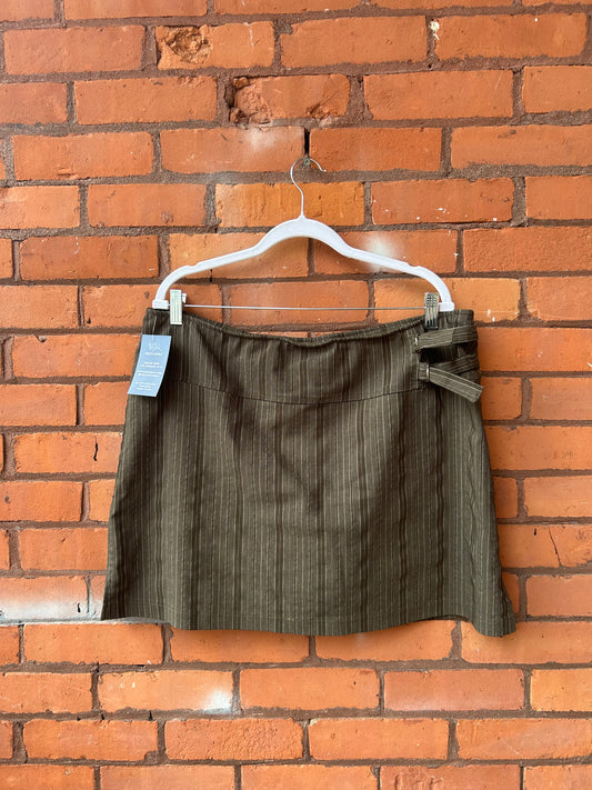 90’s Vintage Olive Green Striped Mini Skort / 40-44 Waist