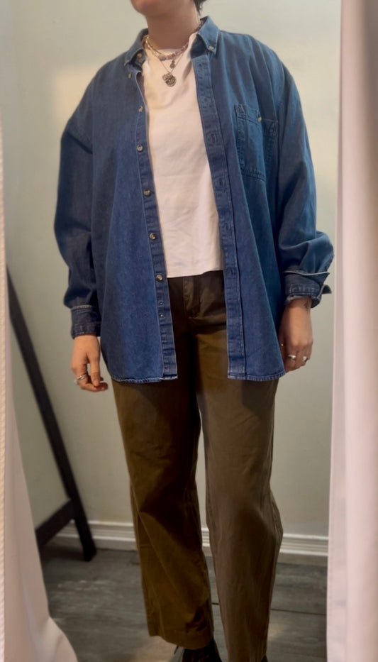 90’s Vintage Blue Denim Cotton Button Down Shirt / Size L