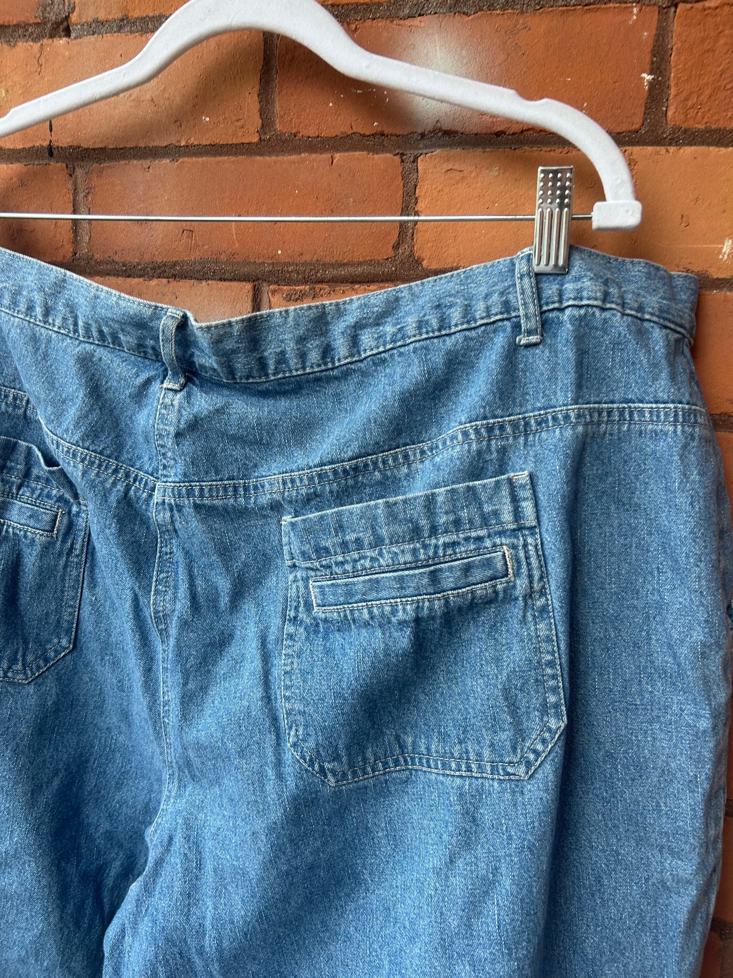 90’s Vintage Classic Blue Wide Leg Jeans / 46 Waist