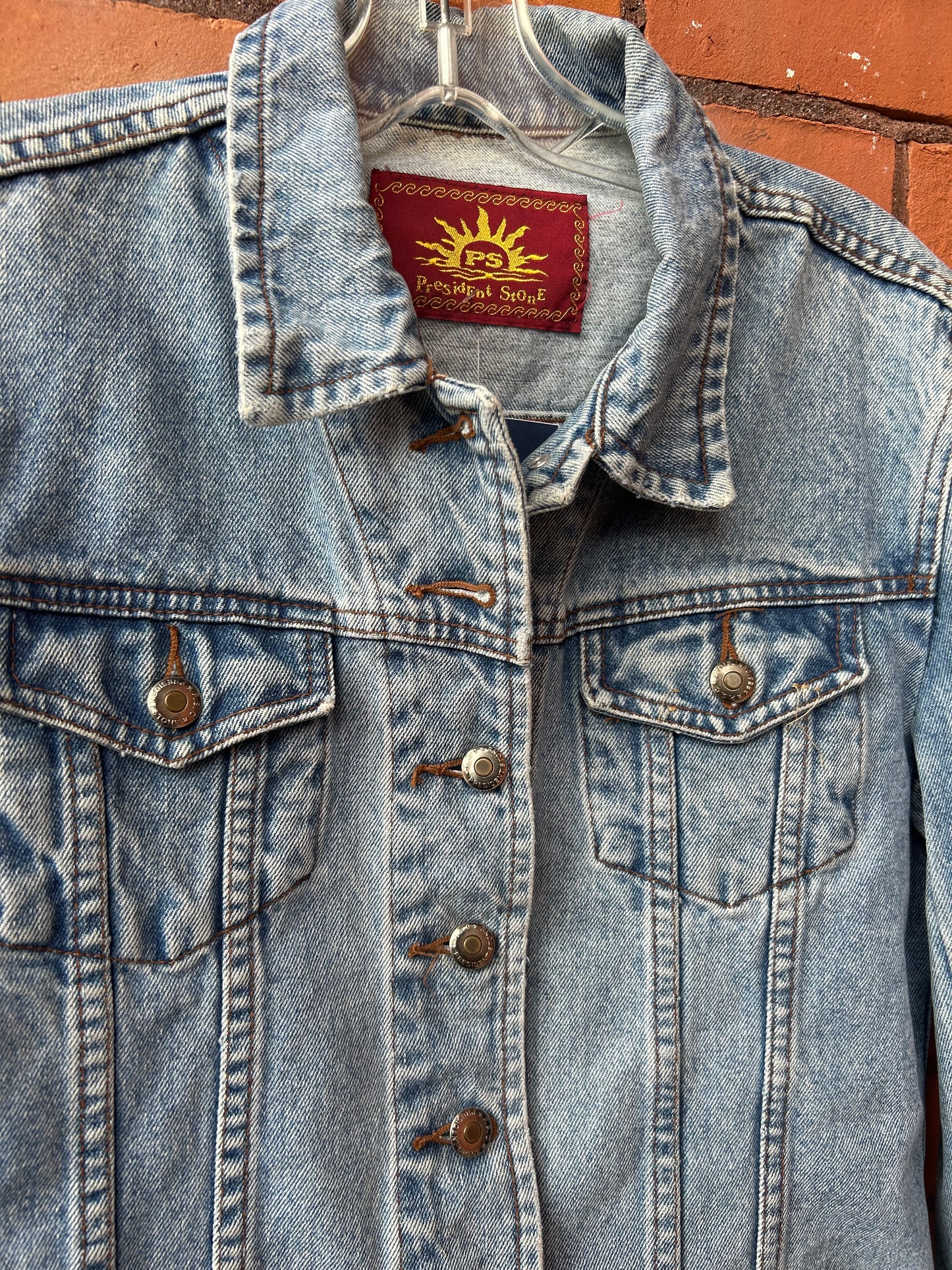 90’s Vintage Light Wash Denim Jacket / Size S