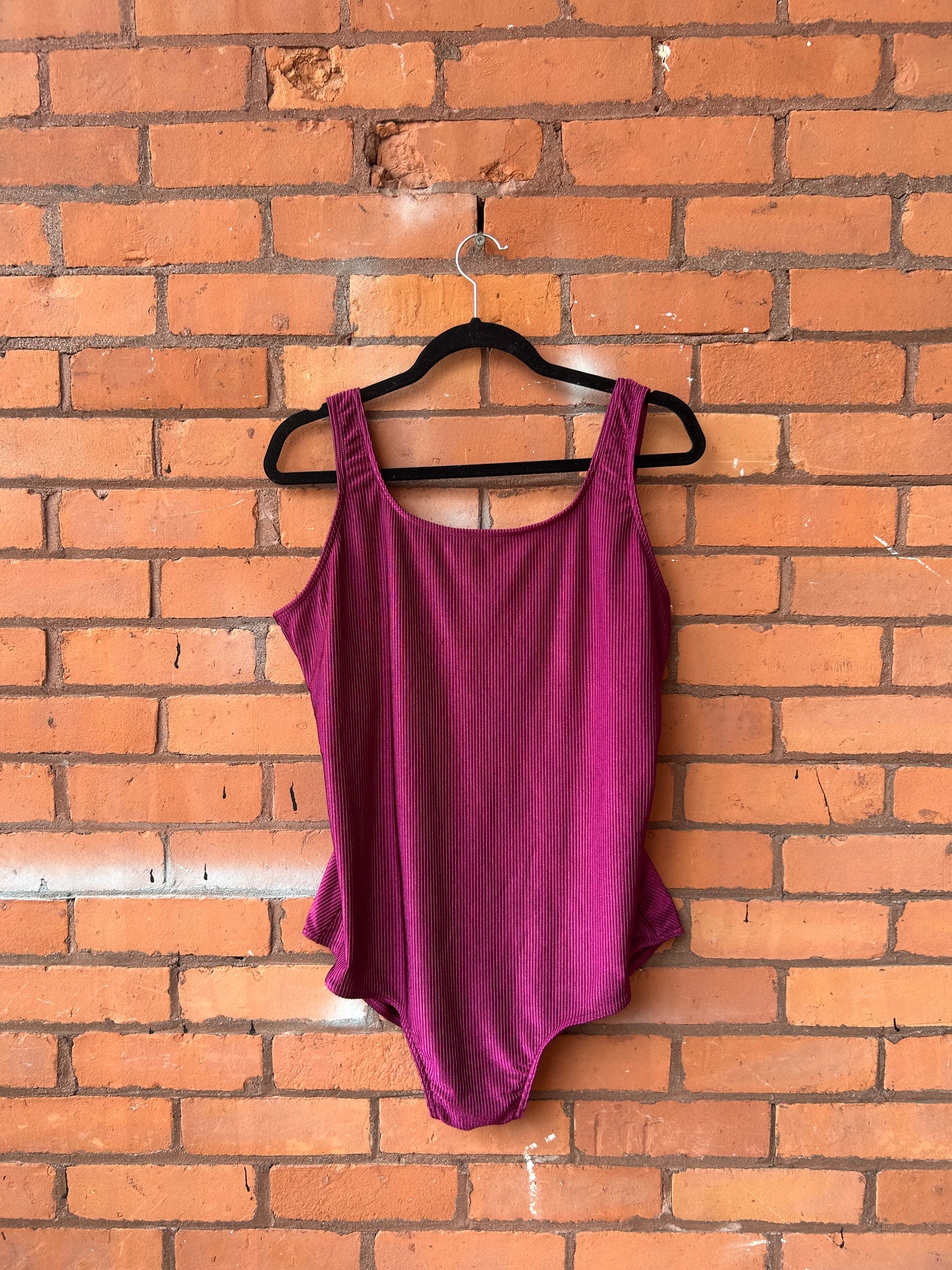90’s Vintage Magenta Ribbed Low Back Swim Suit / Size XXL