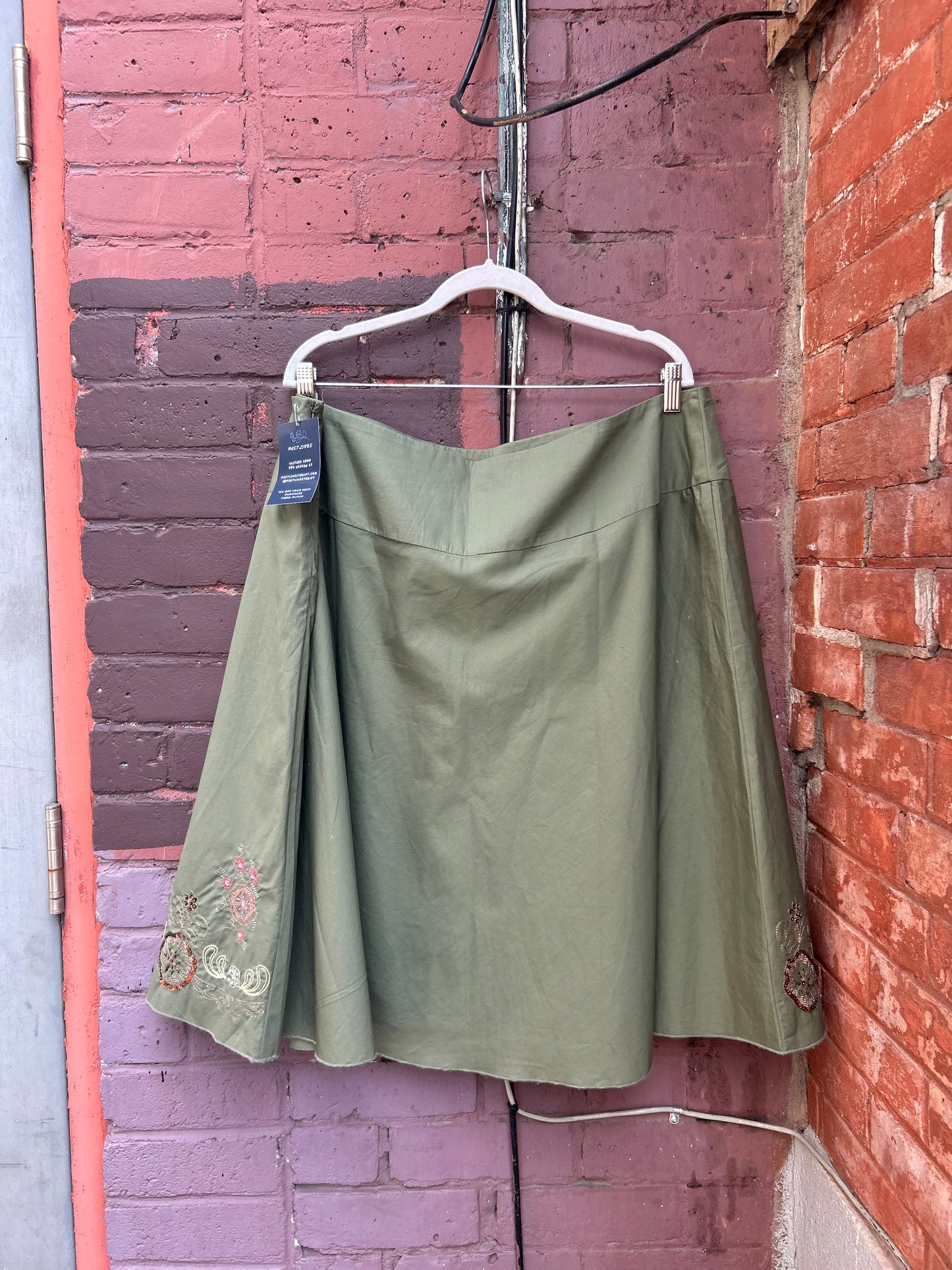 Y2K Vintage Green Cotton Embroidered Midi Skirt / 42 Waist