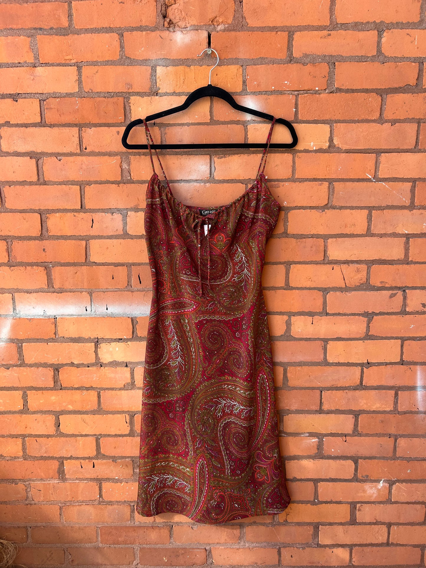 90’s Vintage Red Paisley Tie Chest Midi Dress / Size M