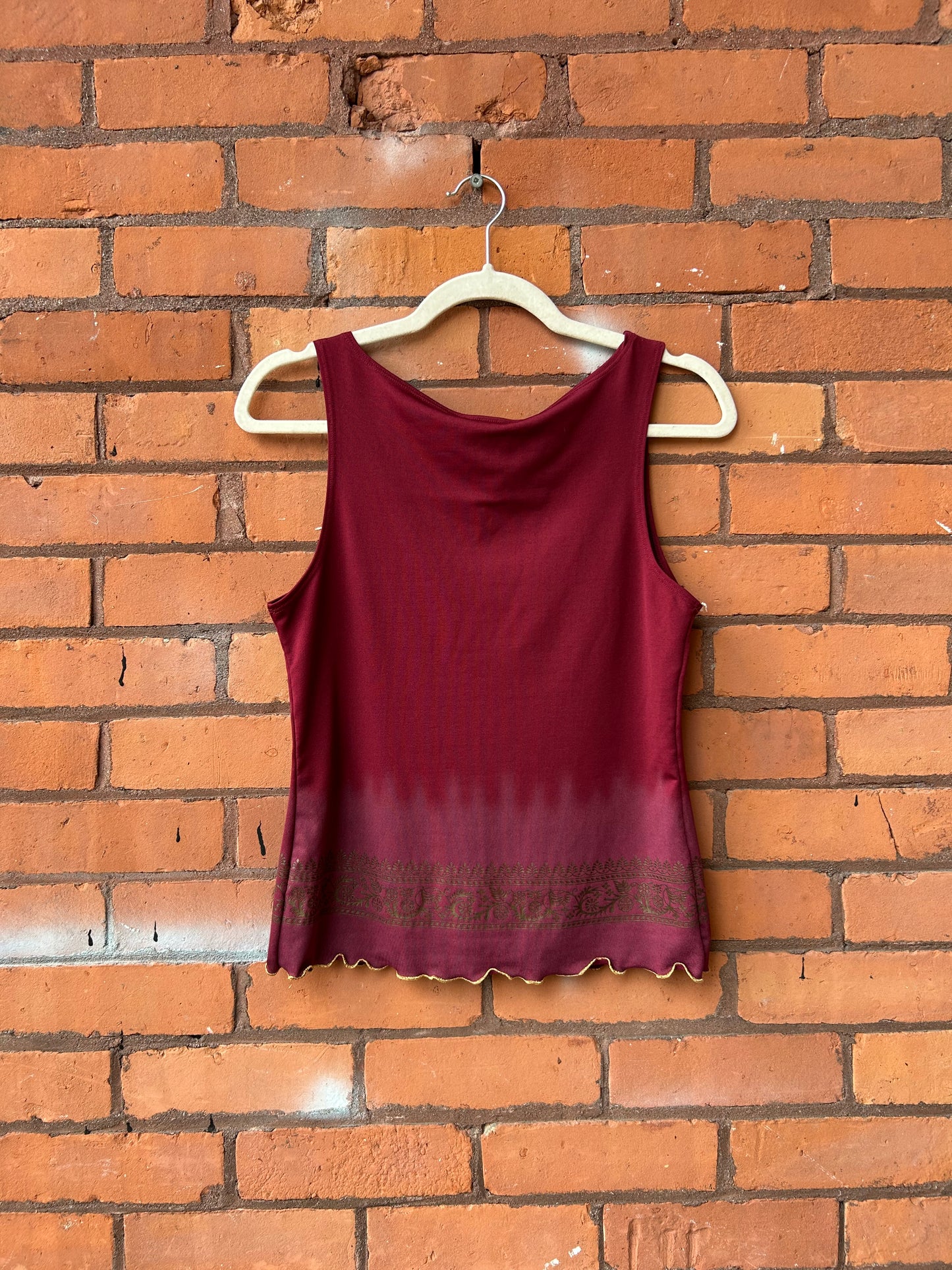90’s Vintage Burgundy Ombre Tank Top / Size S-M