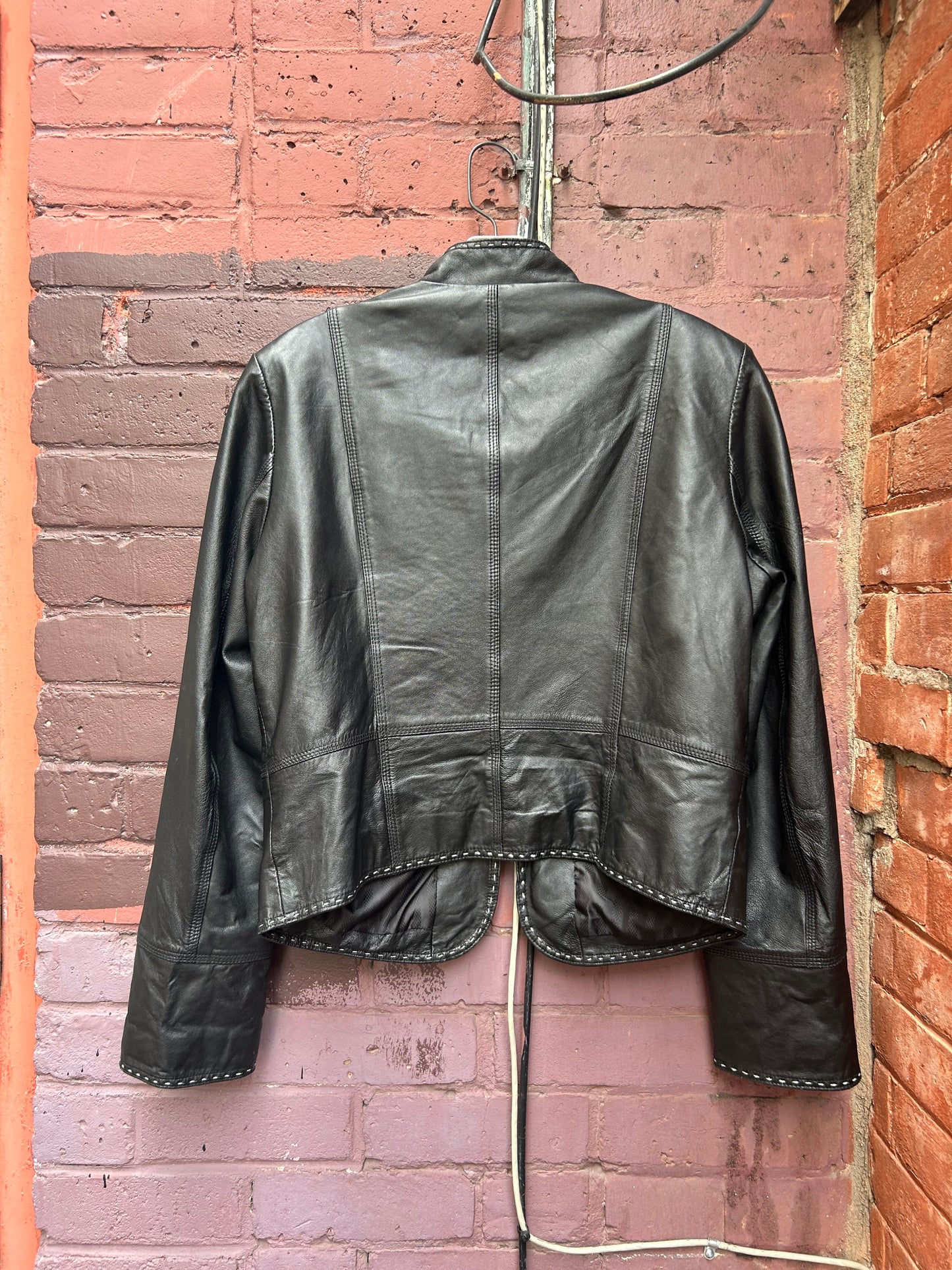 Y2K Vintage Black Leather Contrast Stitch Zip Up Jacket / Size L