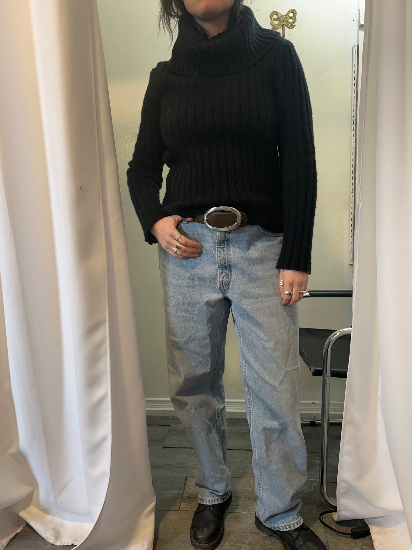 90’s Vintage Black Wool Blend Slouchy Turtleneck Knit Sweater / Size M