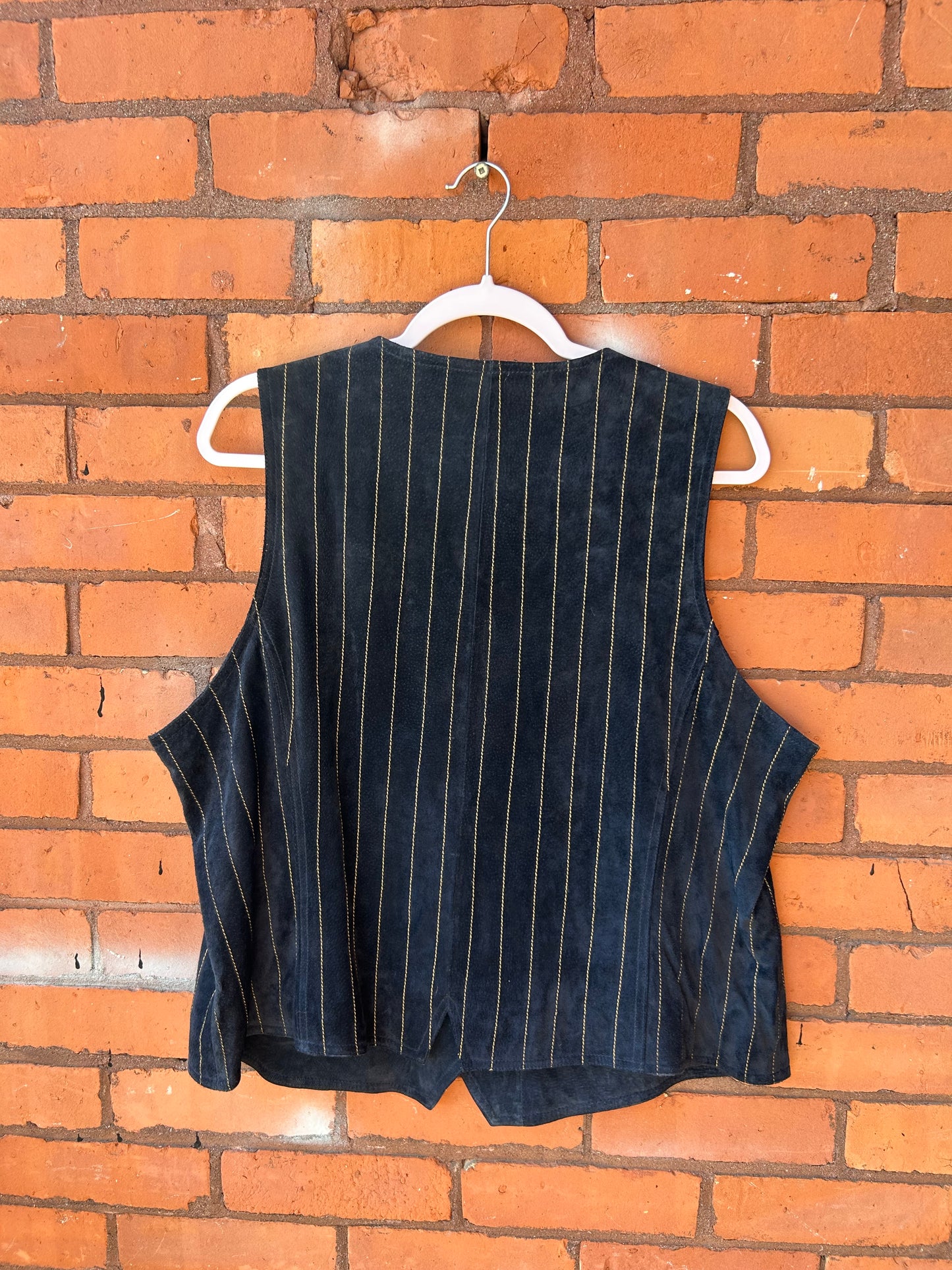 90’s Vintage Navy & Gold Pinstripe Suede Vest / Size 3X