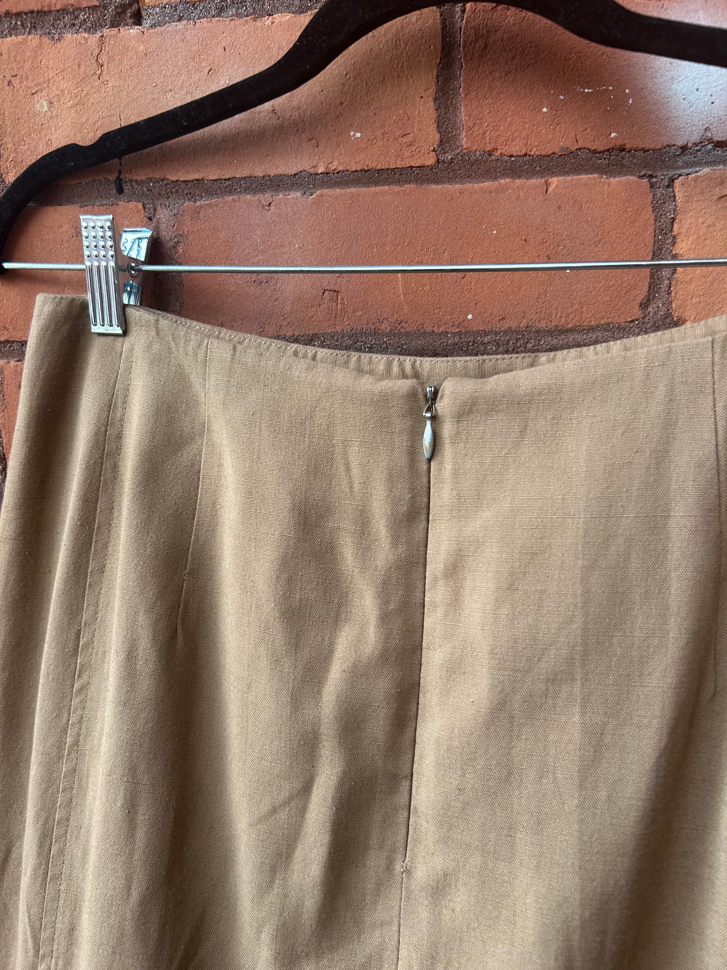 90’s Vintage Beige Linen Blend Maxi Skirt / 28 Waist