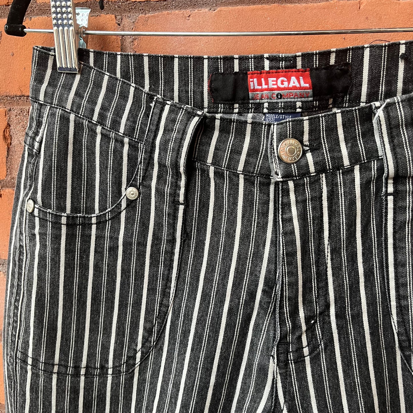 Y2K Vintage Black & White Pinstripe Flare Jeans / 28 Waist