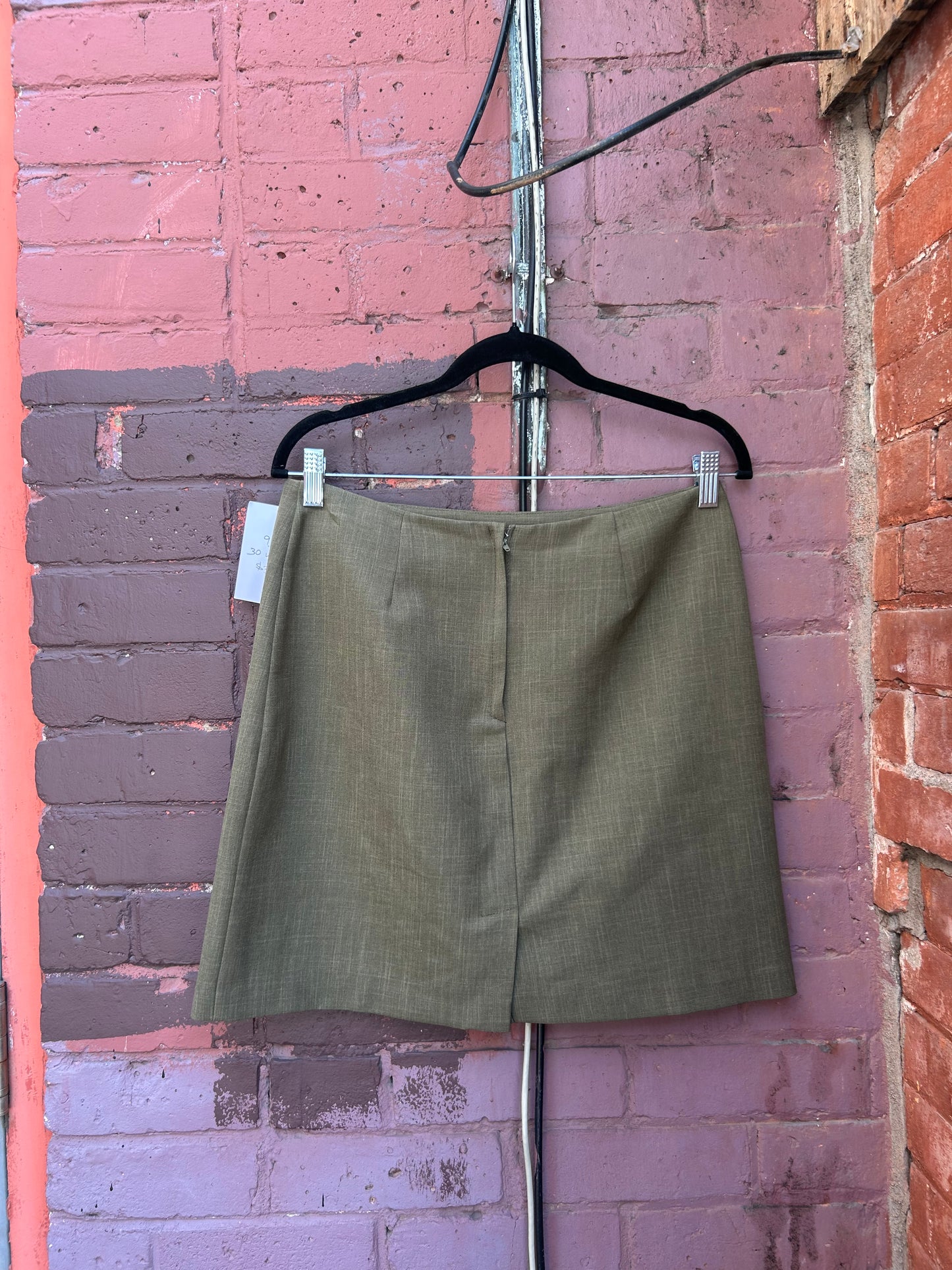 90’s Vintage Green Classic Mini Skirt / 30 Waist
