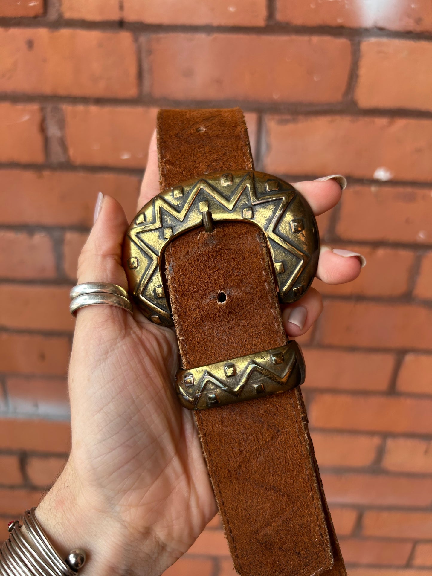 90’s Vintage Brown Suede Western Belt / 24-27 Waist