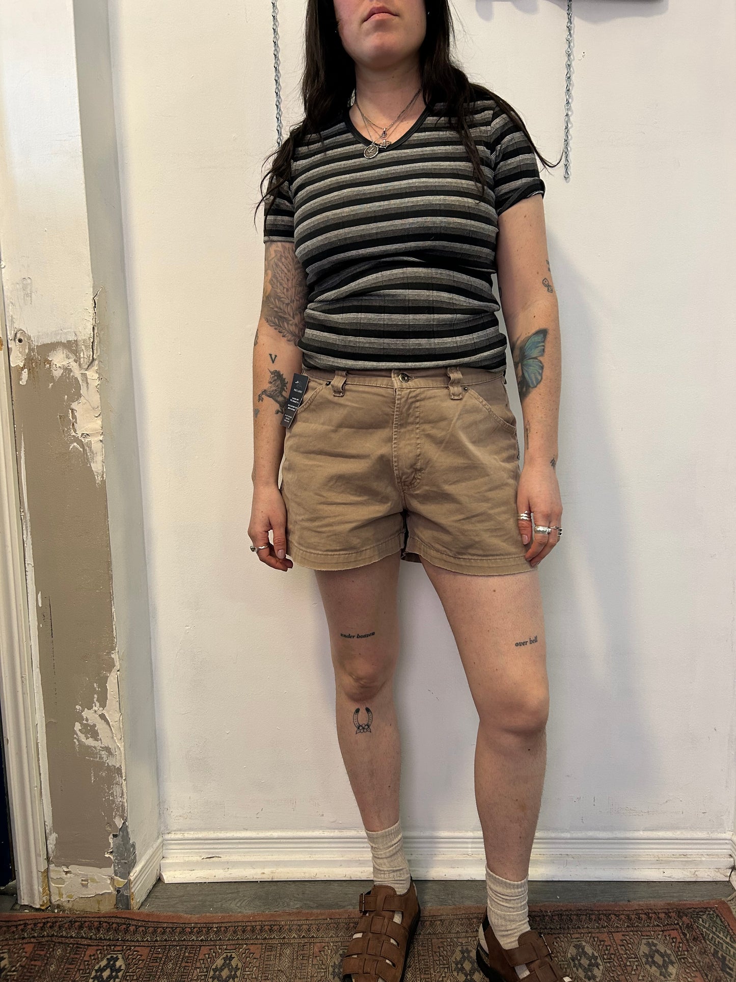 90’s Vintage Grey & Black Striped V-Neck Baby Tee / Size M