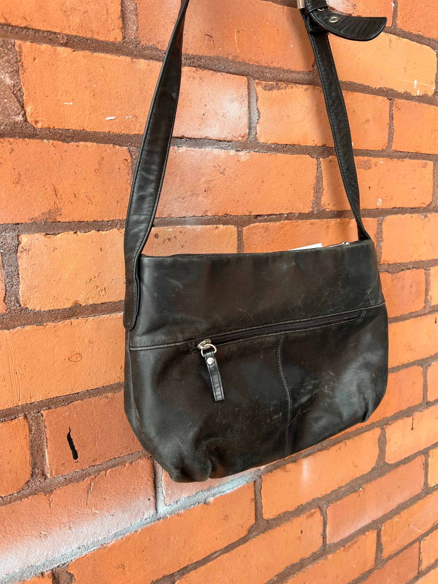 Y2K Vintage Black Leather Crossbody Purse