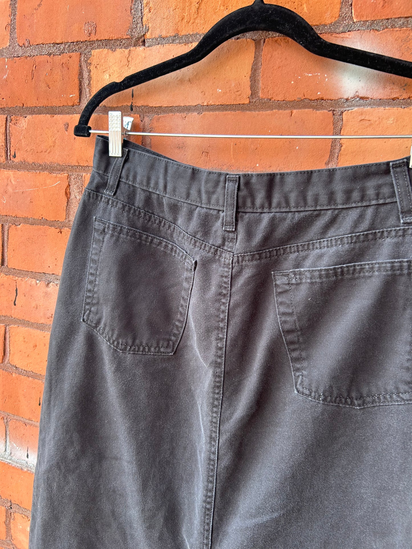 90’s Vintage Black Cotton Midi Skirt / 30 Waist