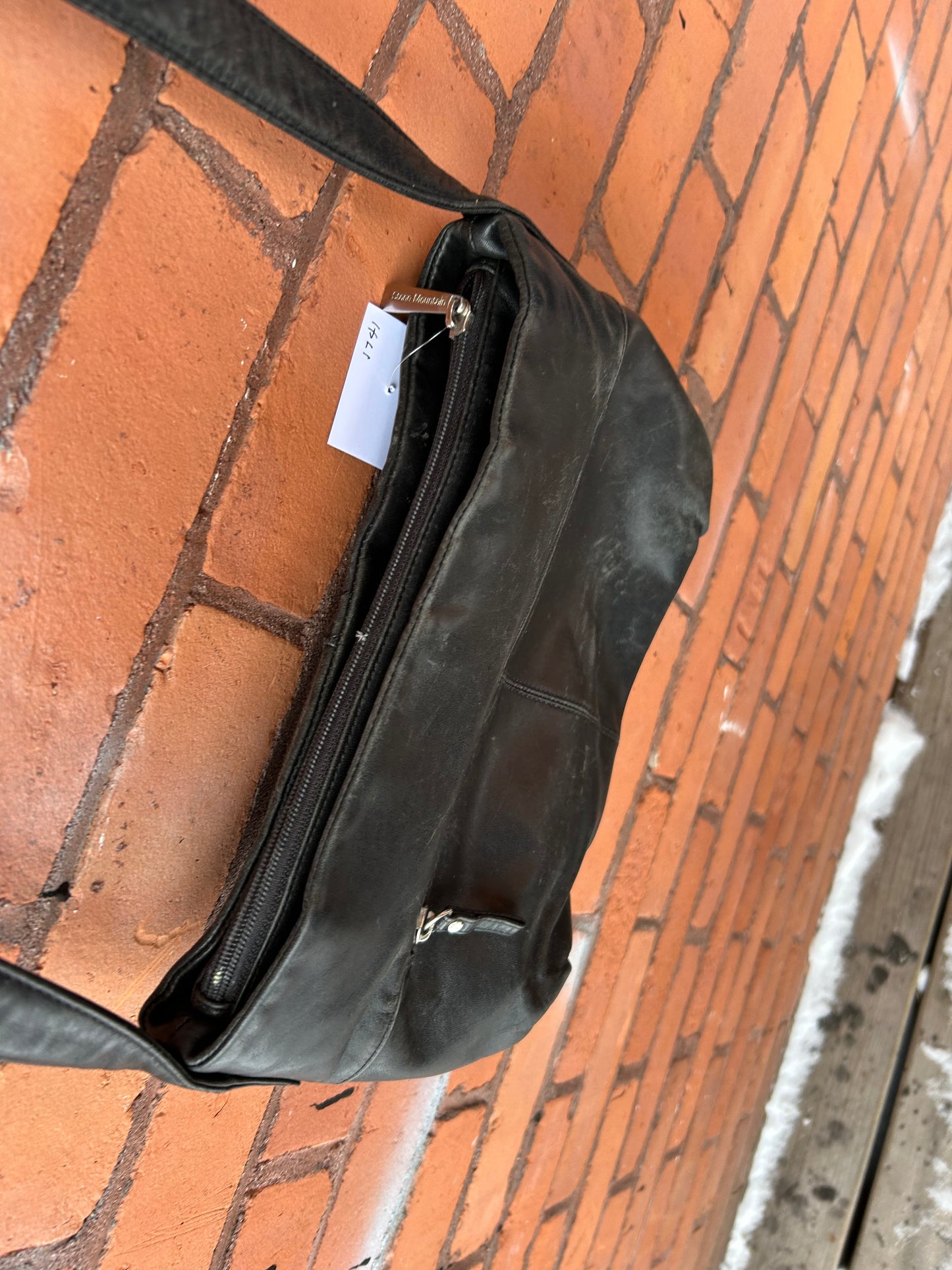 Y2K Vintage Black Leather Crossbody Purse
