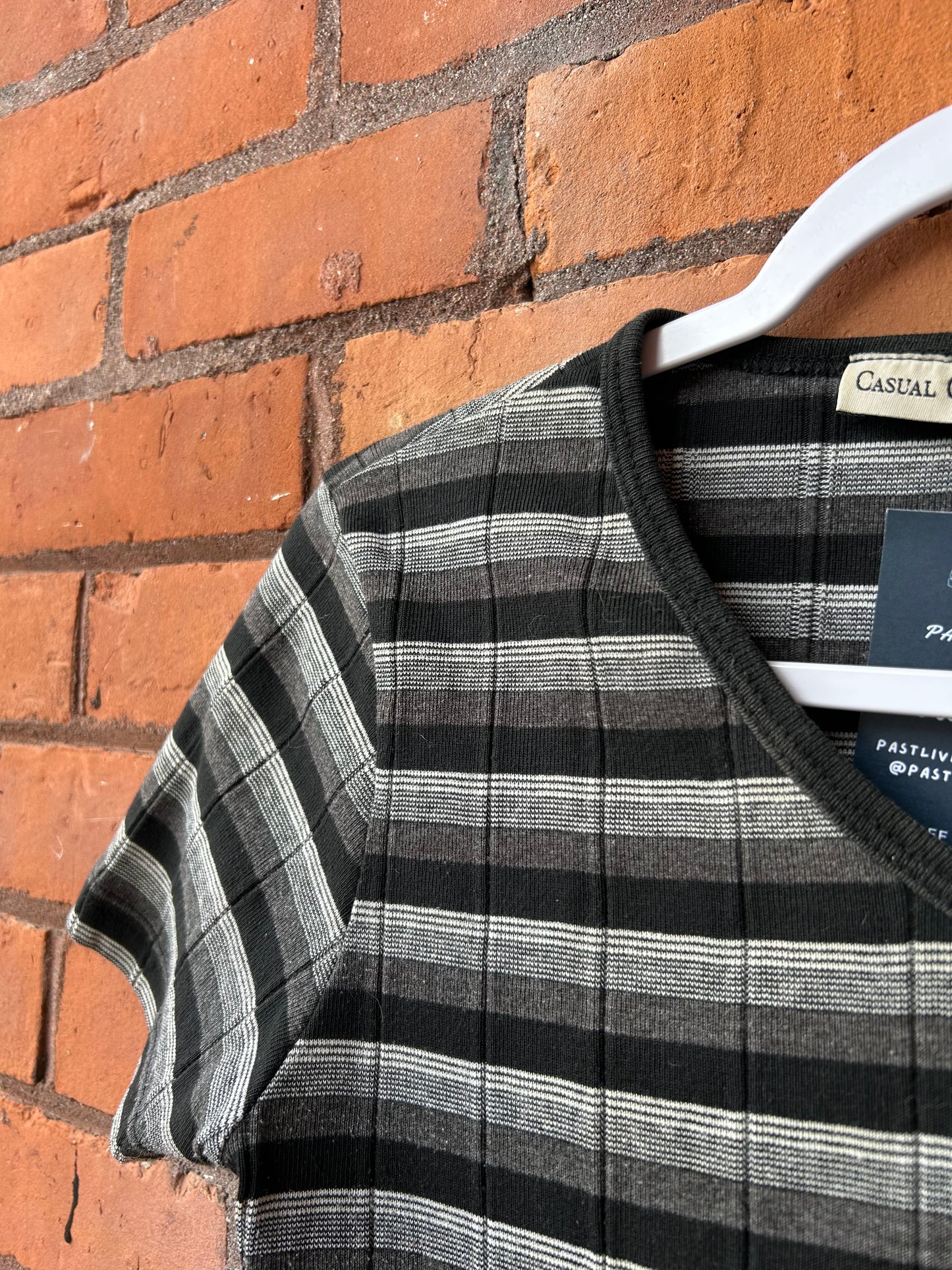 90’s Vintage Grey & Black Striped V-Neck Baby Tee / Size M
