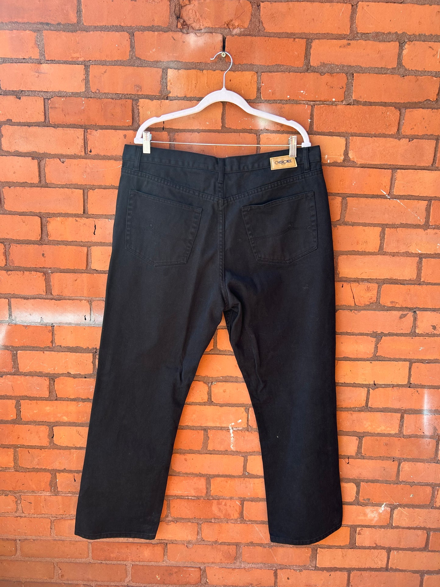 90’s Vintage Classic Black Straight Leg Jeans / 38 Waist