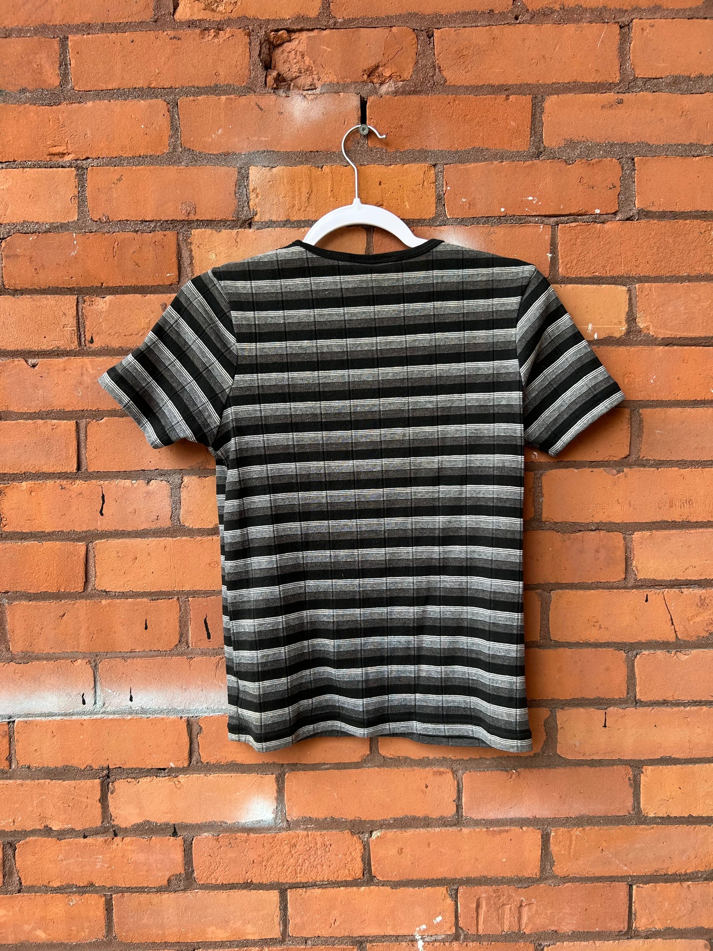90’s Vintage Grey & Black Striped V-Neck Baby Tee / Size M