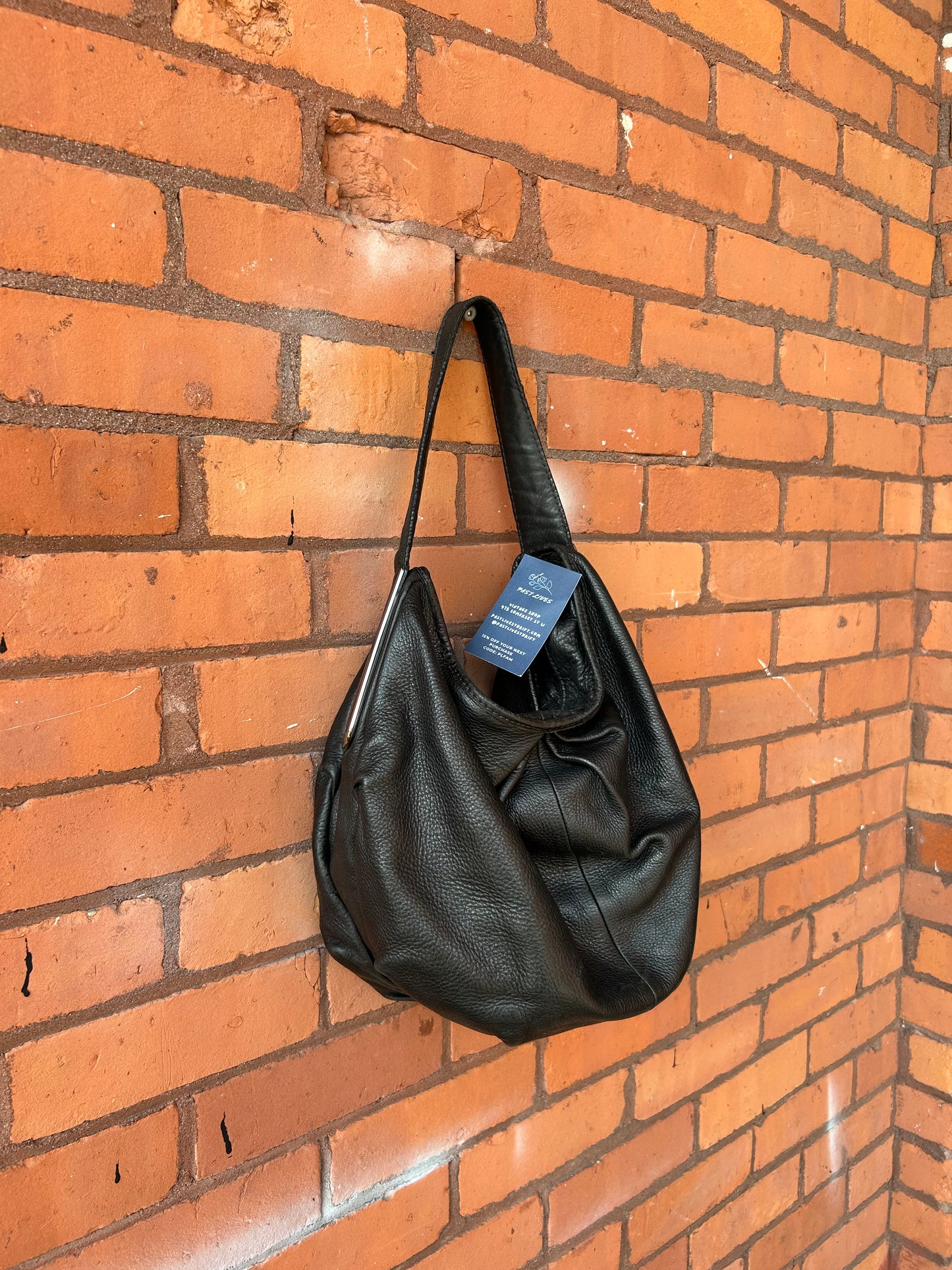 Y2K Vintage Danier Black Leather Medium Slouchy Shoulder Purse