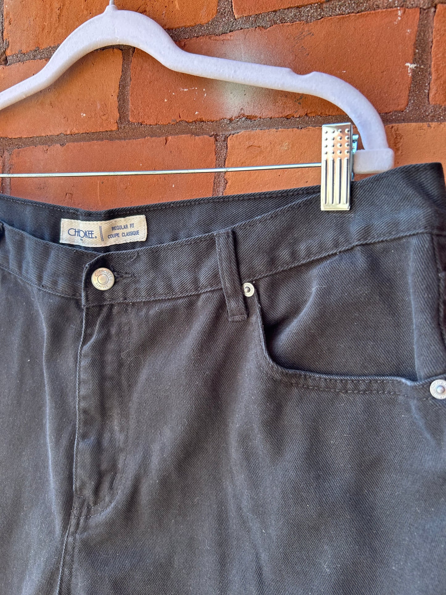 90’s Vintage Classic Black Straight Leg Jeans / 38 Waist