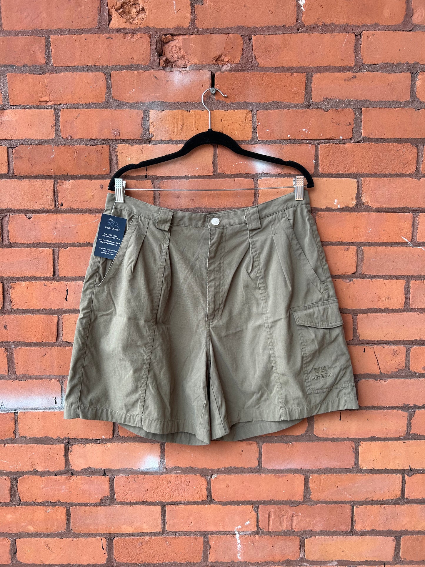 Y2K Vintage Green Pleated Cargo Shorts / 34 Waist