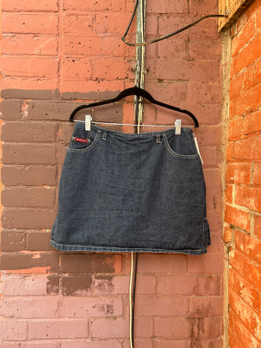 90's Vintage Dark Denim Skort / 30 Waist