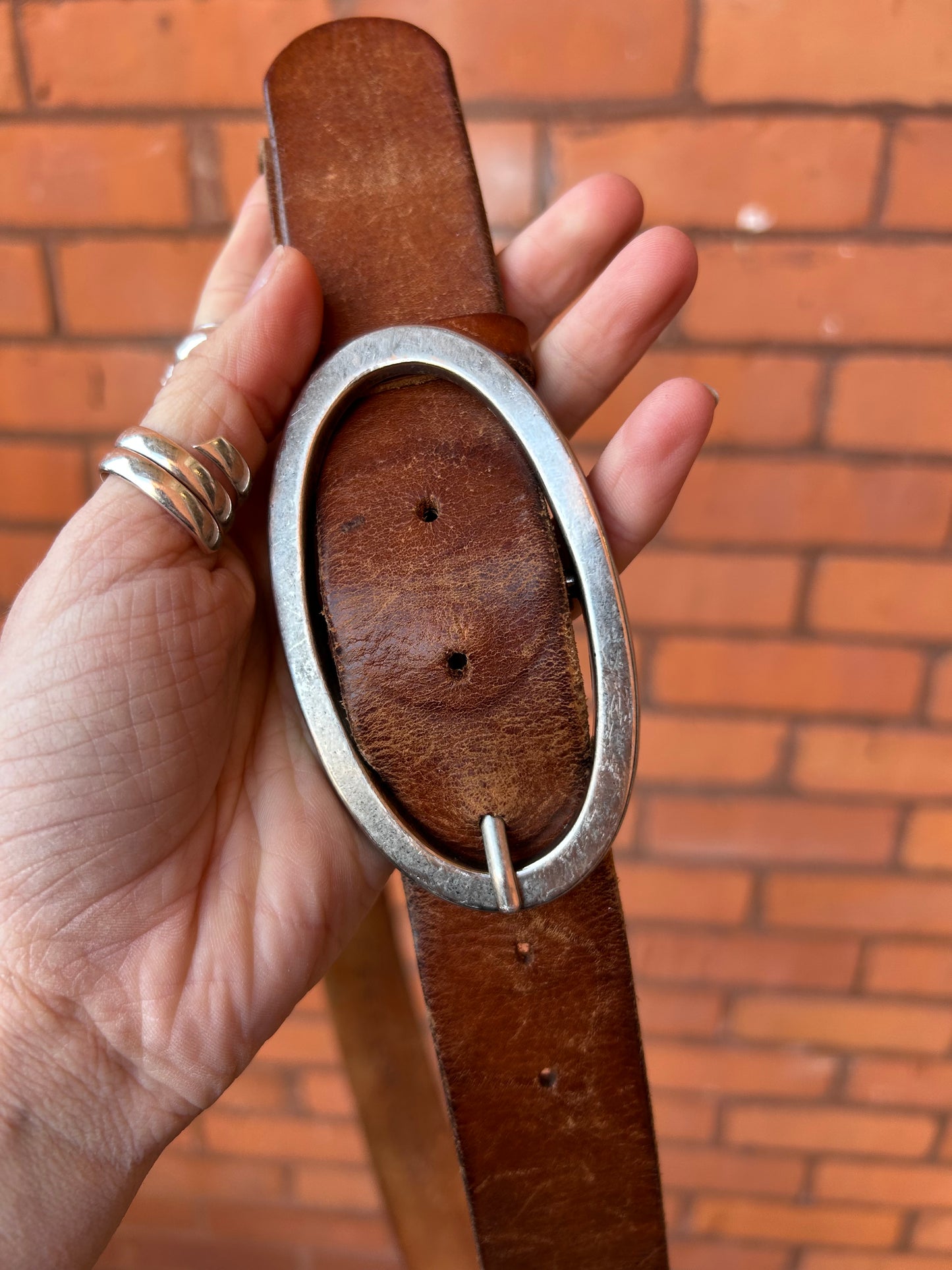 90’s Vintage Brown Leather Oval Buckle Belt / 34 - 38 Waist