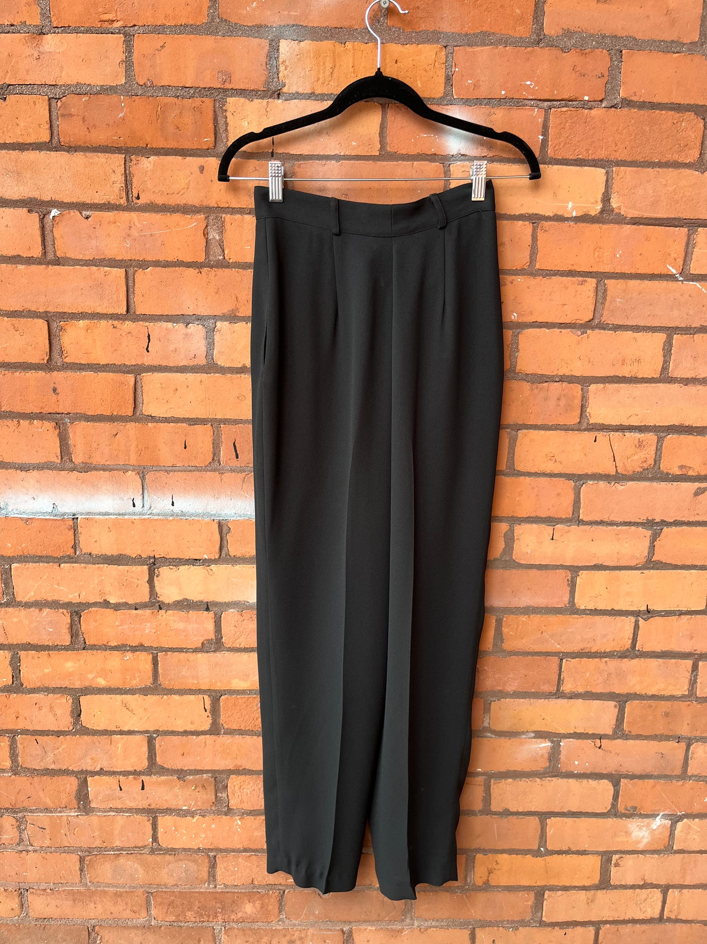 90’s Vintage Black High Waisted Pleated Trousers / 26 Waist