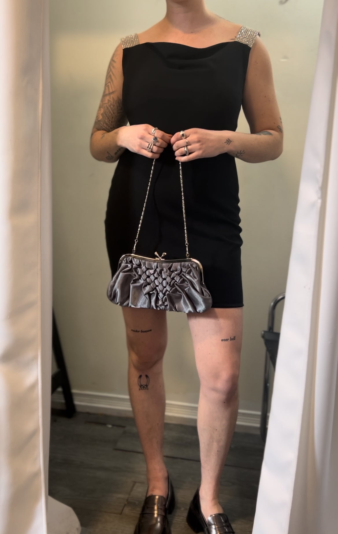 Y2K Vintage Grey Satin Clamshell Purse