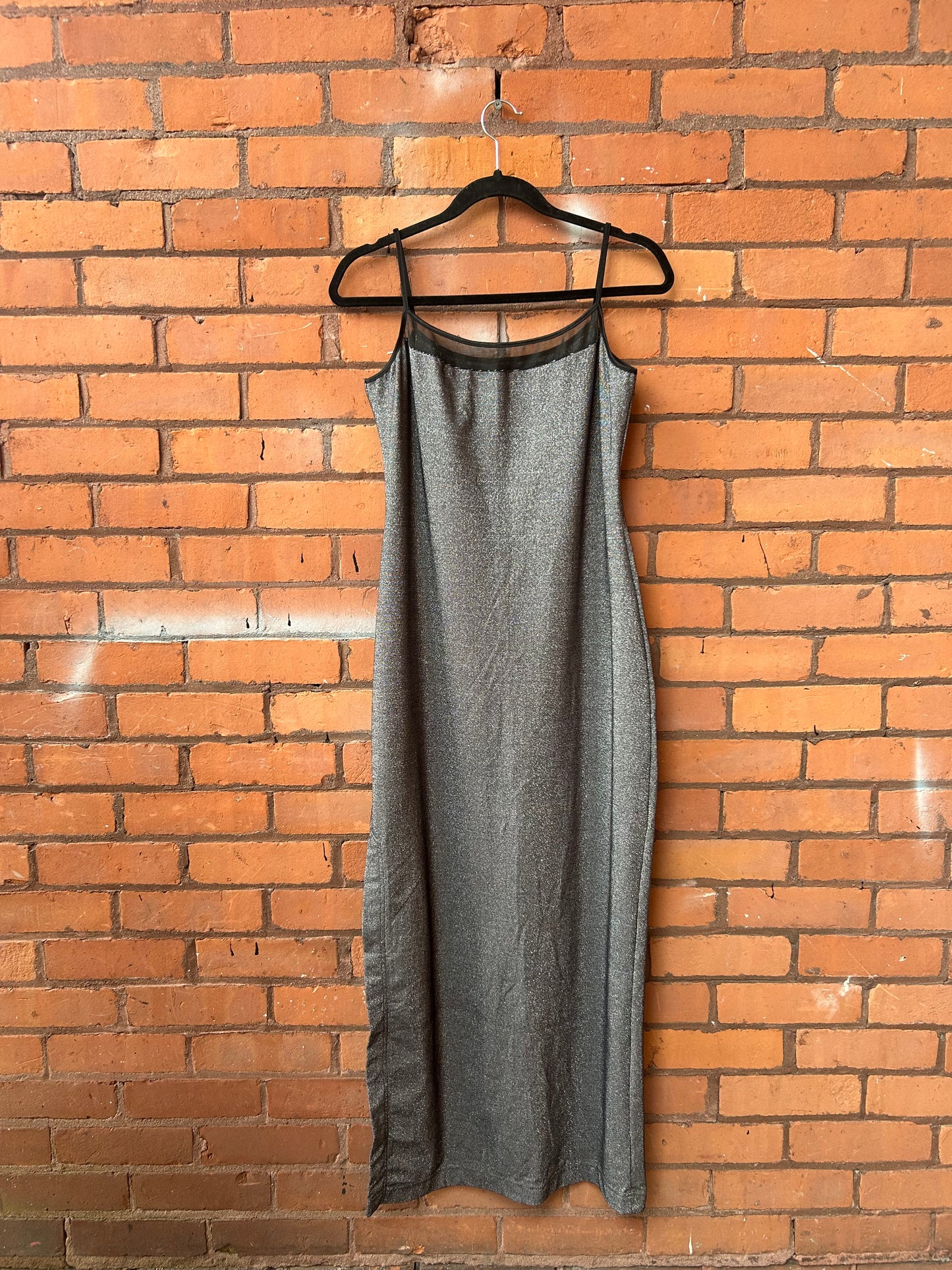 90’s Vintage Silver Metallic Maxi Dress / Size 10-12
