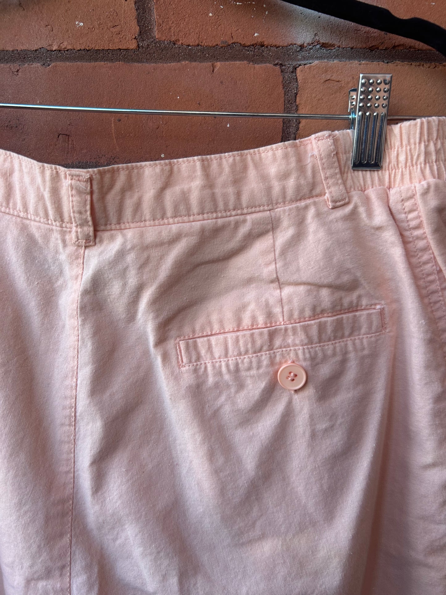 80’s Vintage Coral Pink Cotton Shorts / 32-34 Waist