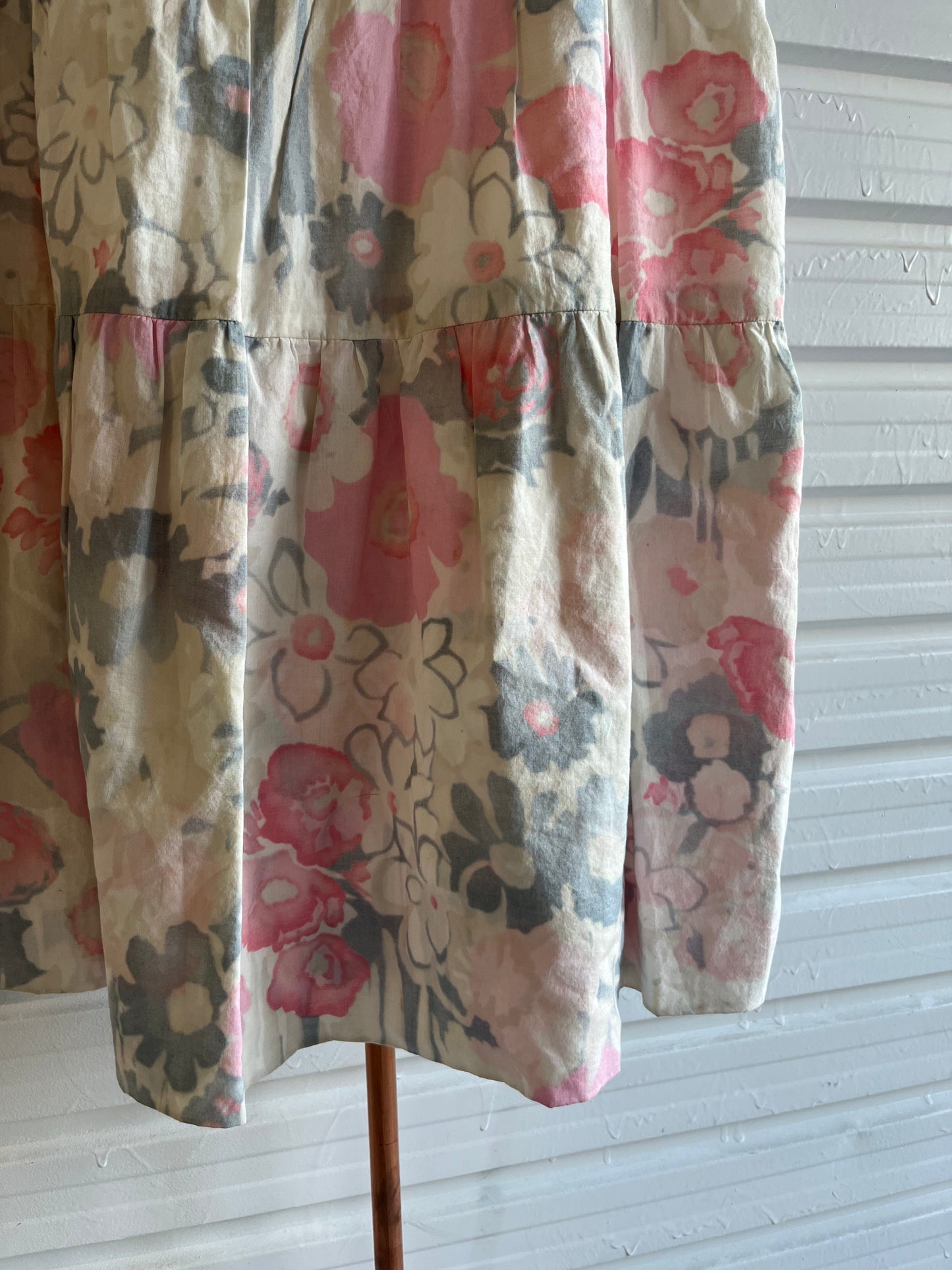 90’s Vintage Cotton Watercolour Floral Tiered Midi Dress / Size 8