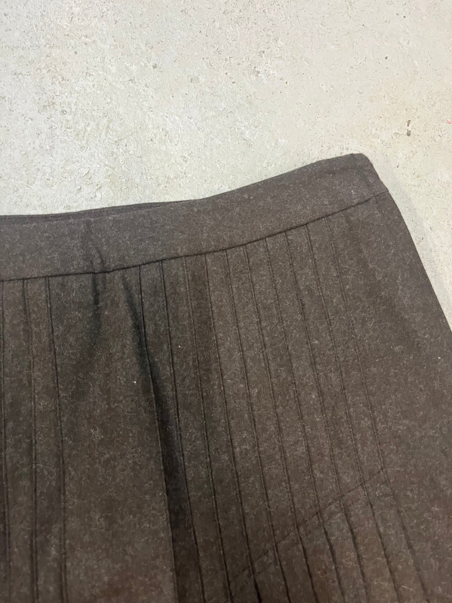 Y2K Vintage Brown Wool Pleated mini skirt / 30 Waist