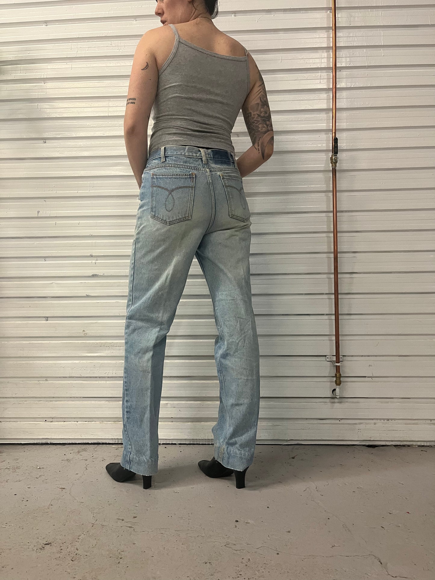 90’s Vintage Faded Light Wash Straight Leg Jeans / 32 Waist