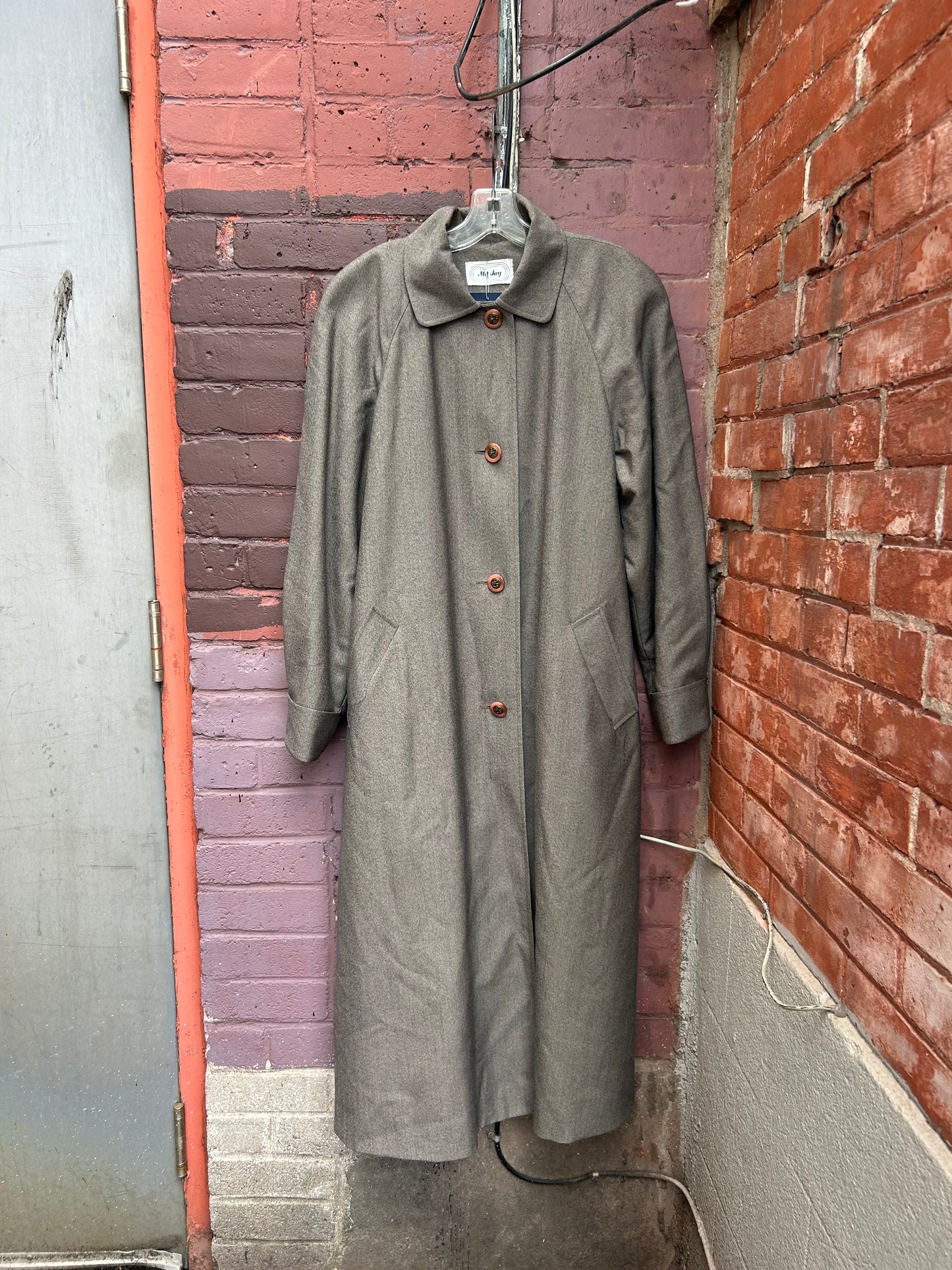90's Vintage Grey Wool Raglan Over Coat / Size M