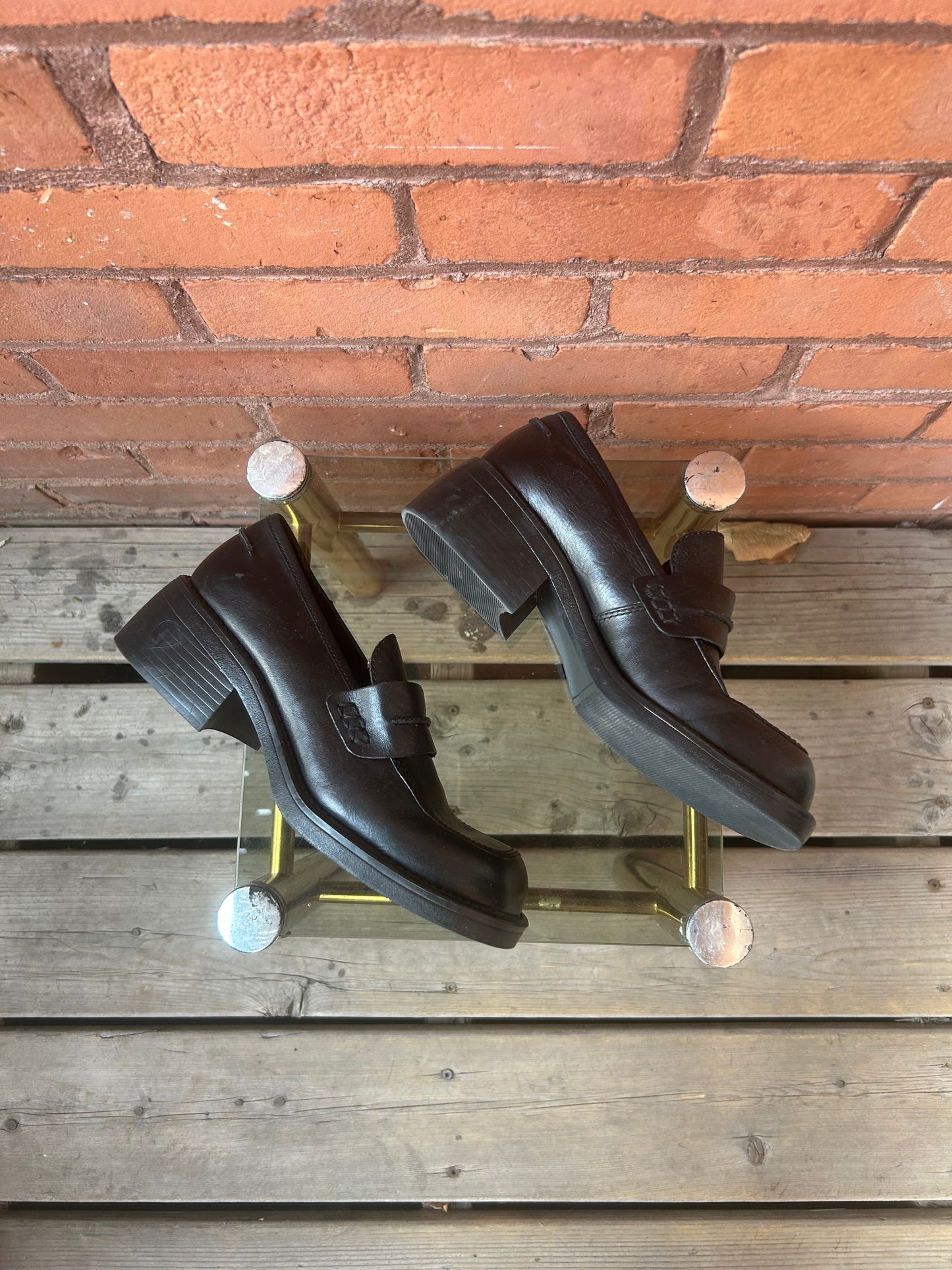 90’s Vintage Black Leather Chunky Loafers / Size 7