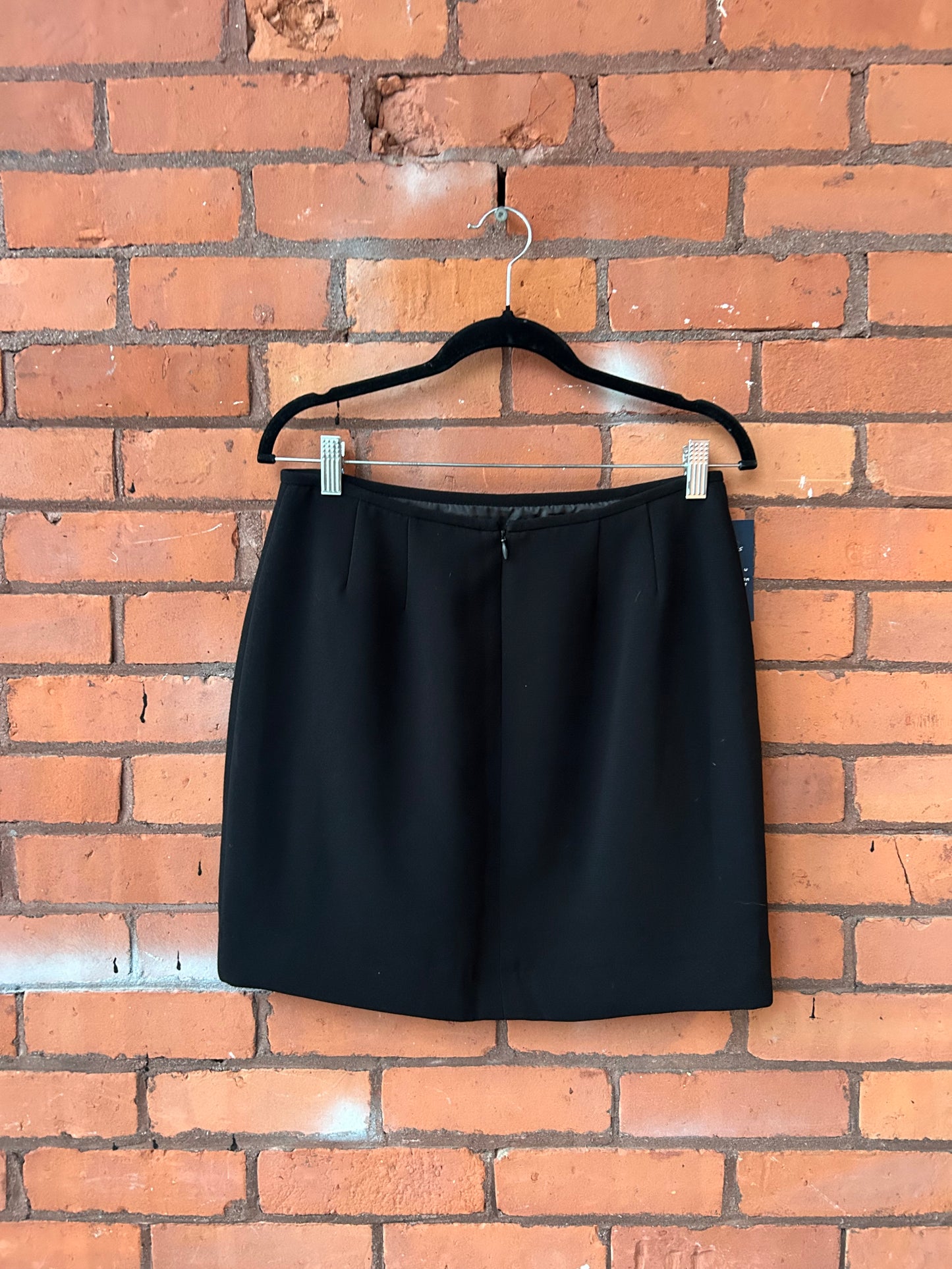 Y2K Vintage Black Mini Skirt / 30 Waist