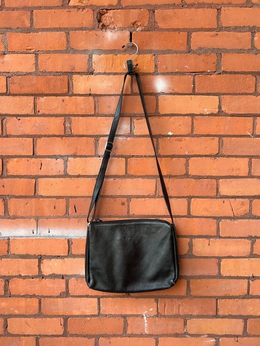 Y2K Vintage Classic Black Leather Crossbody Bag