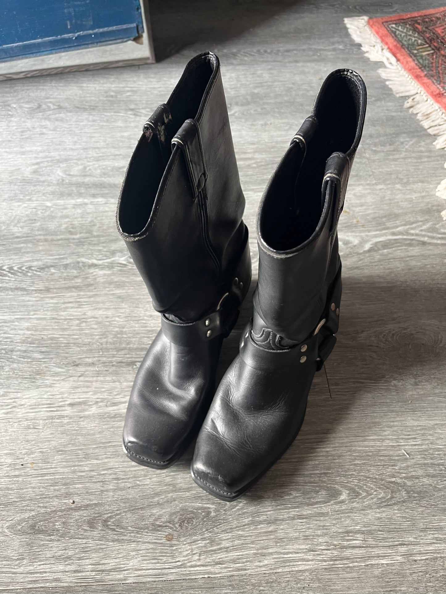 90’s Vintage Black Leather Harness Motorcycle Boots / Size 9