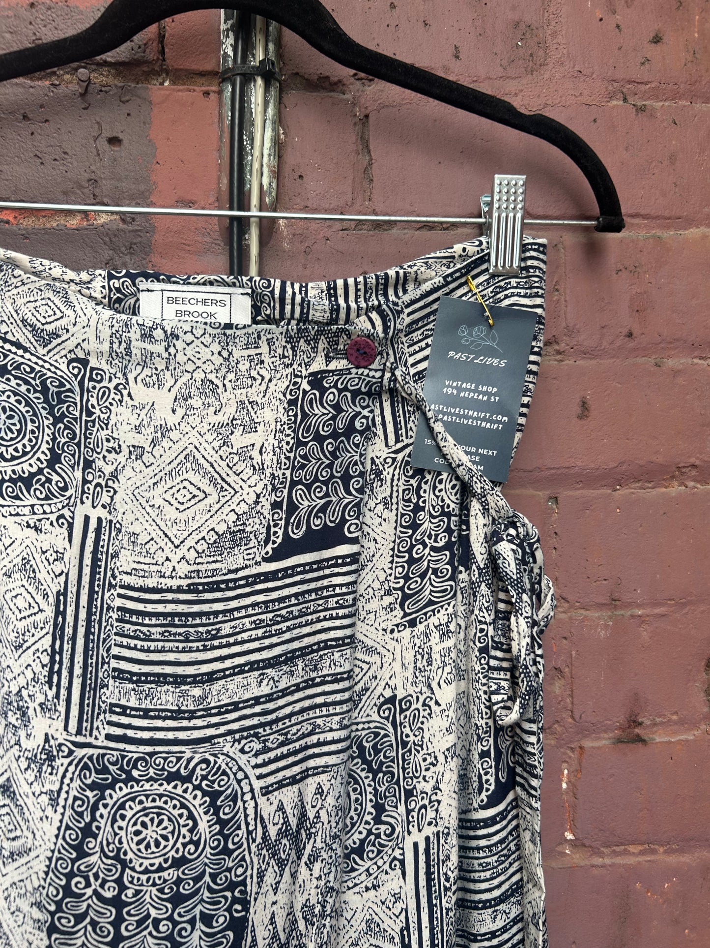 90’s Vintage Blue & White Print Wrap Maxi Skirt / 28 Waist